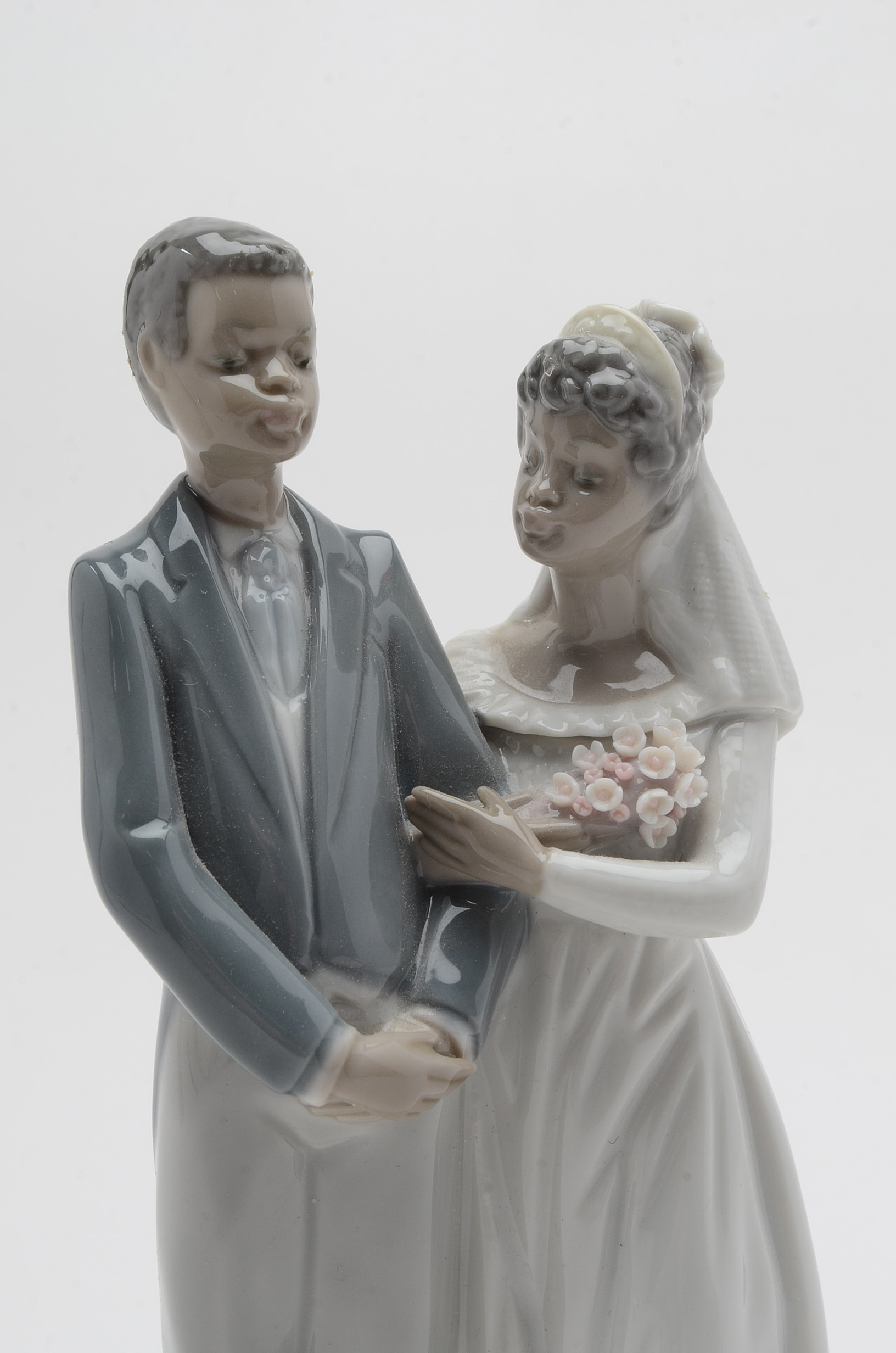 Lladro Porcelain Bride Bell and Bride and Groom Figurine