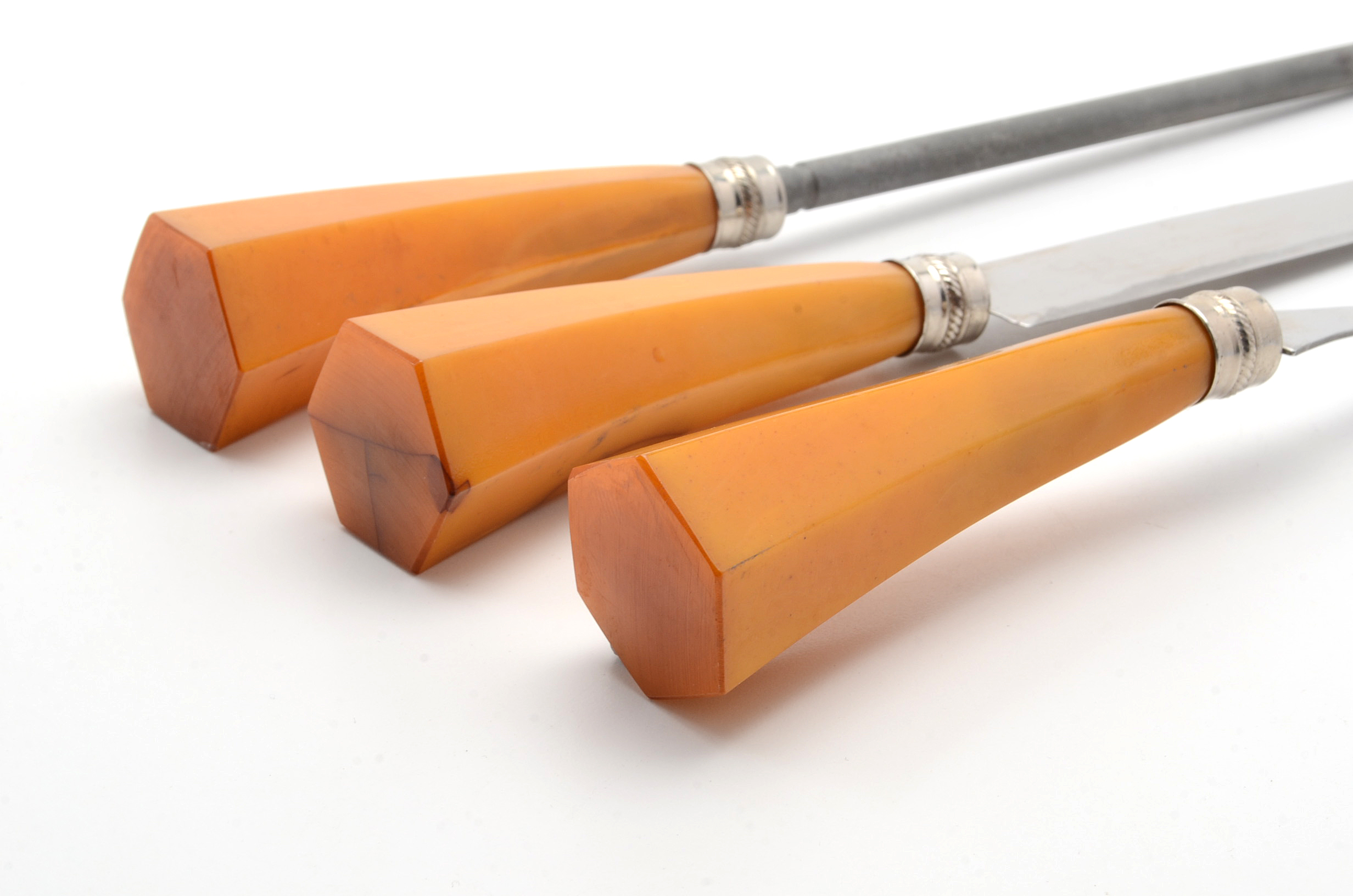 Vintage Molly Pitcher Carving Set with Butterscotch Bakelite Handles