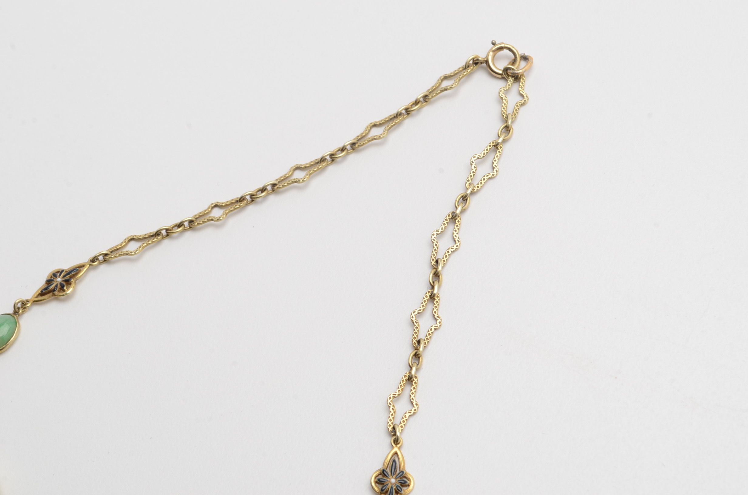 14K Yellow Gold Vintage Carved Jadeite Medallion Necklace