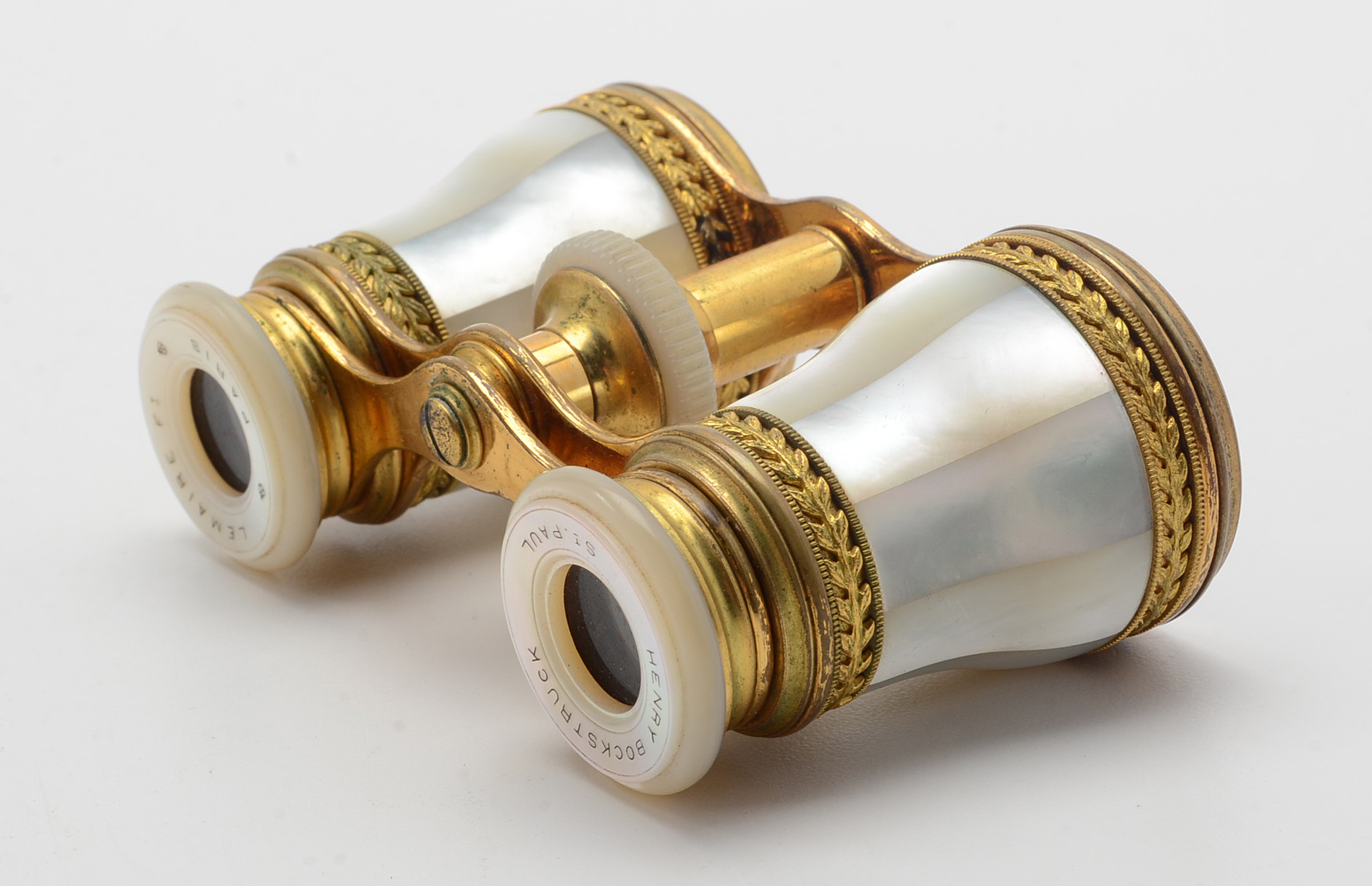 Antique Lemaire Theater Glasses in Mother of Pearl