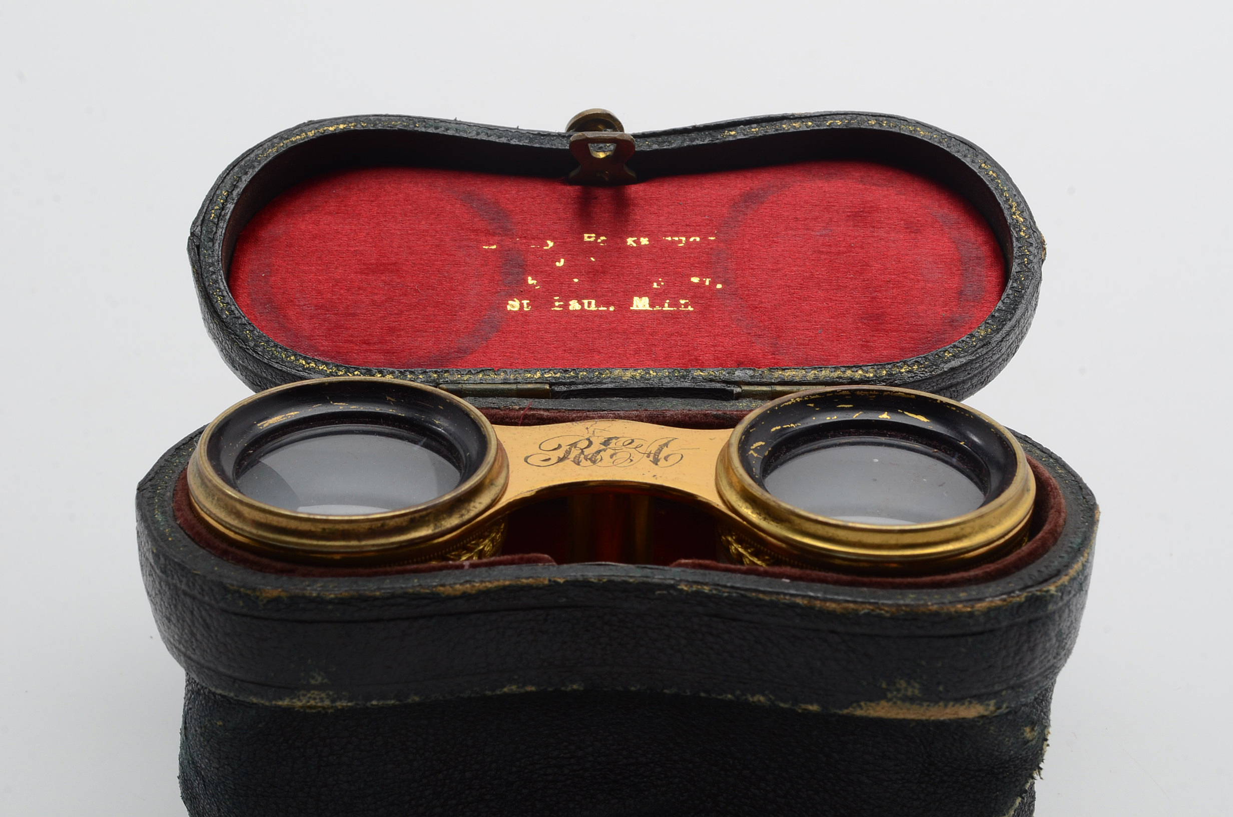 Antique Lemaire Theater Glasses in Mother of Pearl