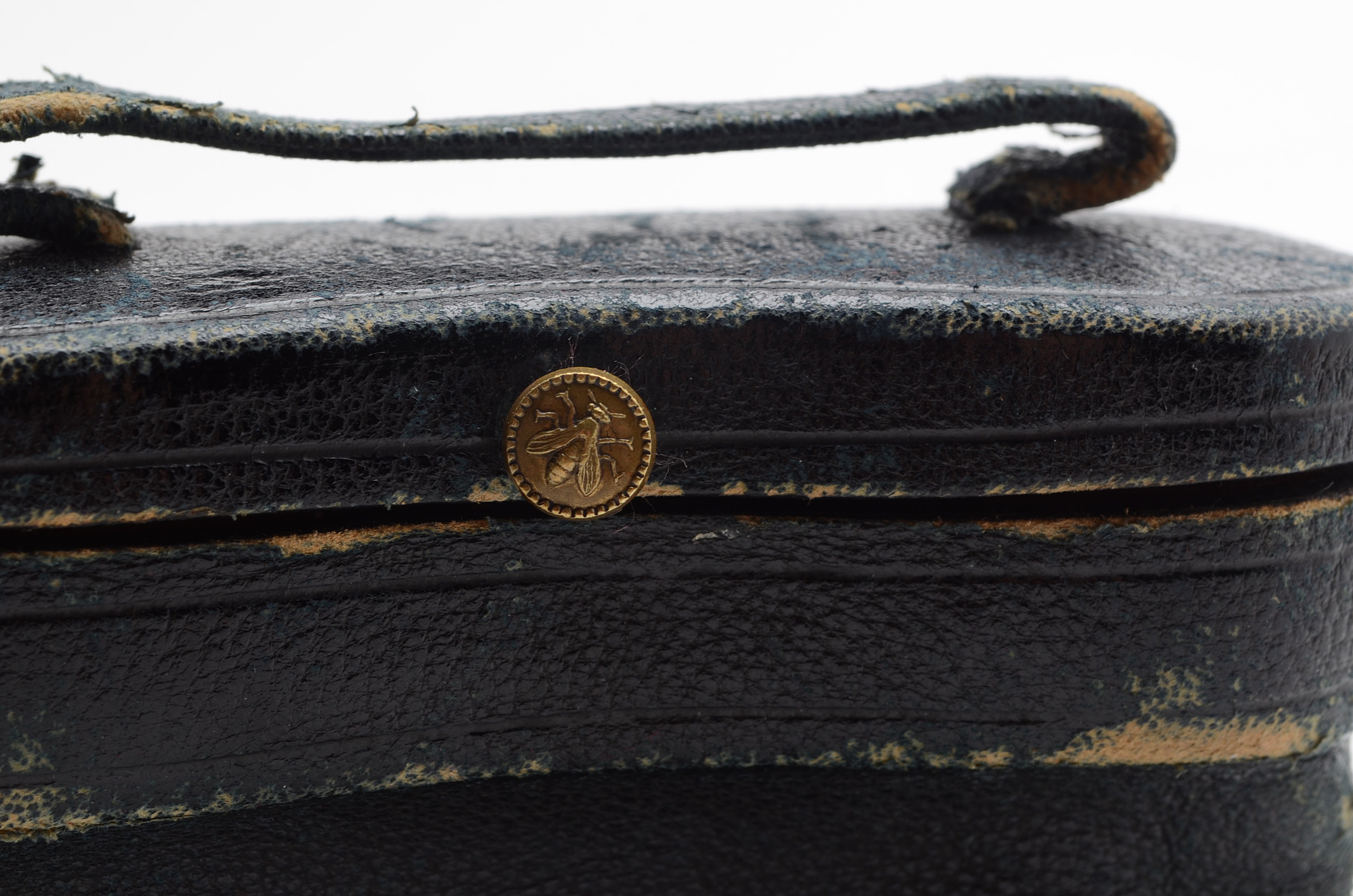 Antique Lemaire Theater Glasses in Mother of Pearl