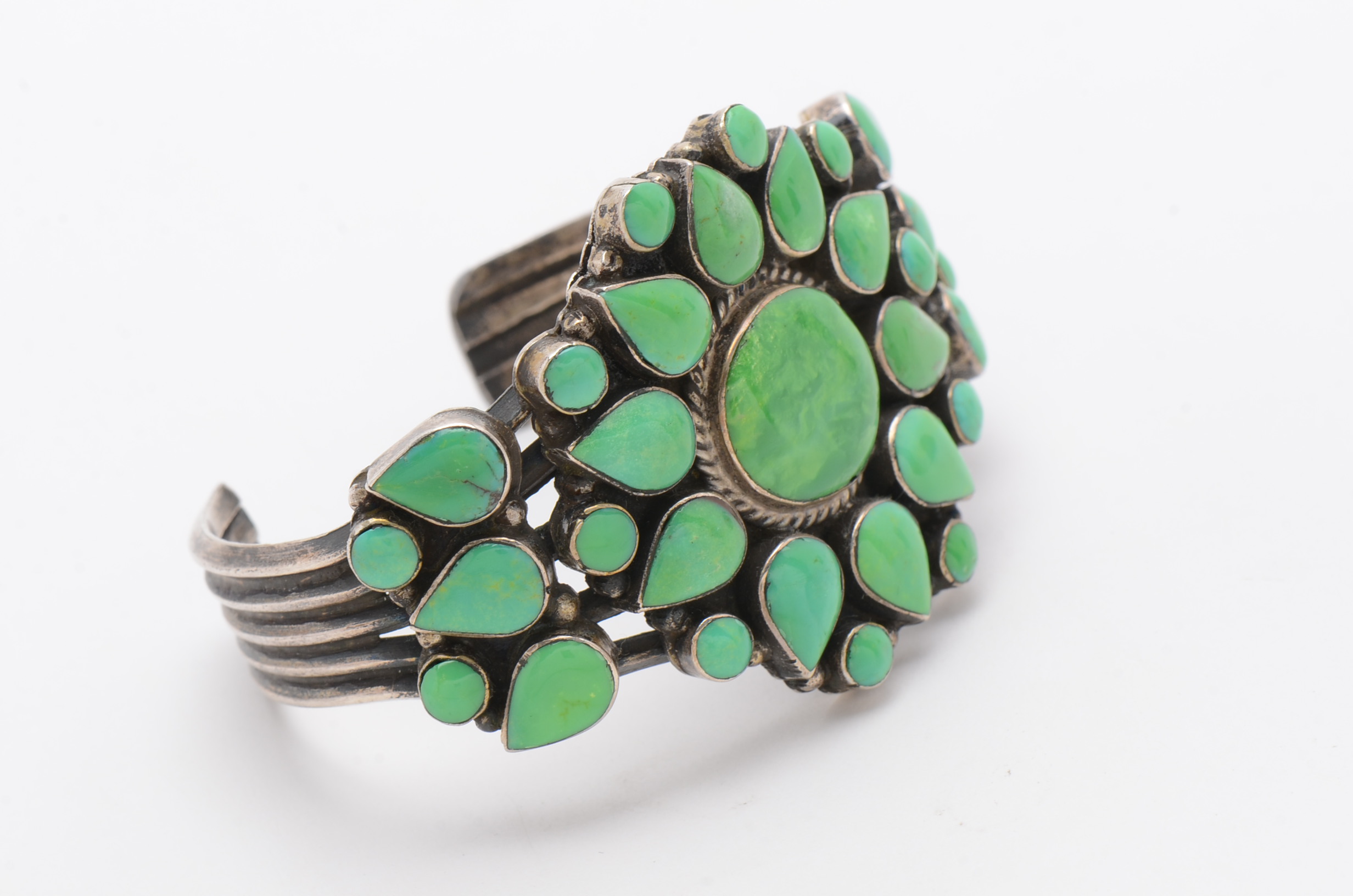 Native American Style Sterling Silver Gaspeite Cuff