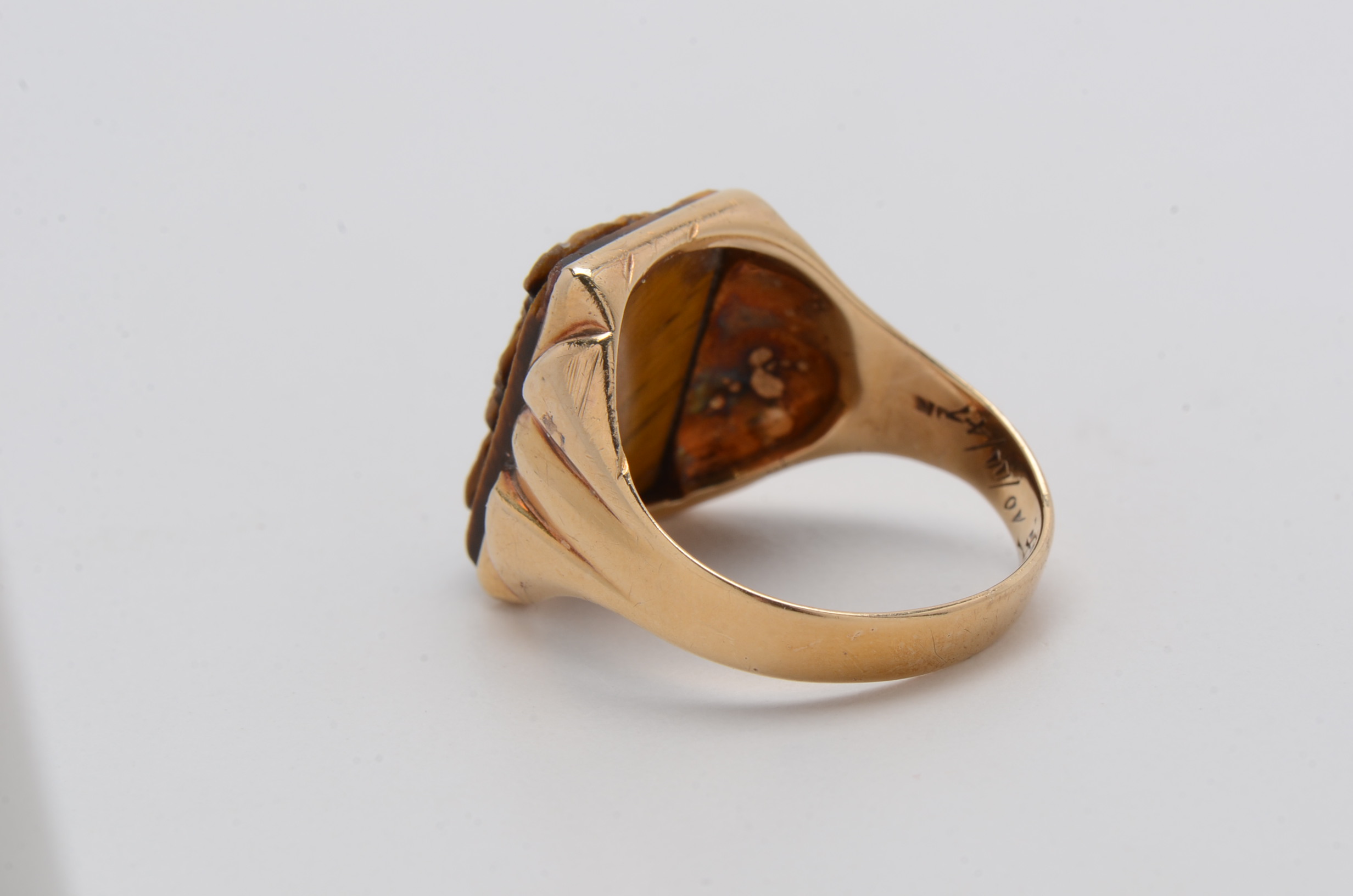10K Yellow Gold Rectangular Tiger's Eye Cameo Ring