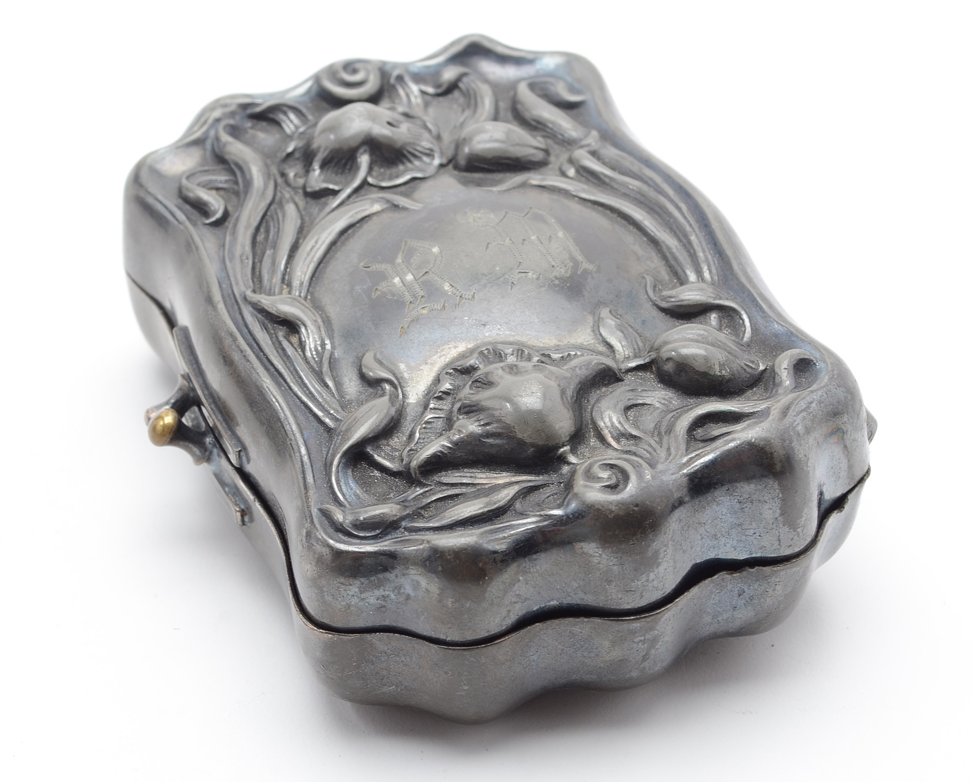 Art Nouveau Hinged Casket and Smaller Purse in Pewter Finish