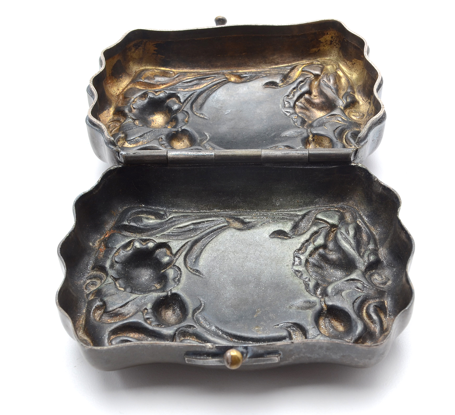 Art Nouveau Hinged Casket and Smaller Purse in Pewter Finish