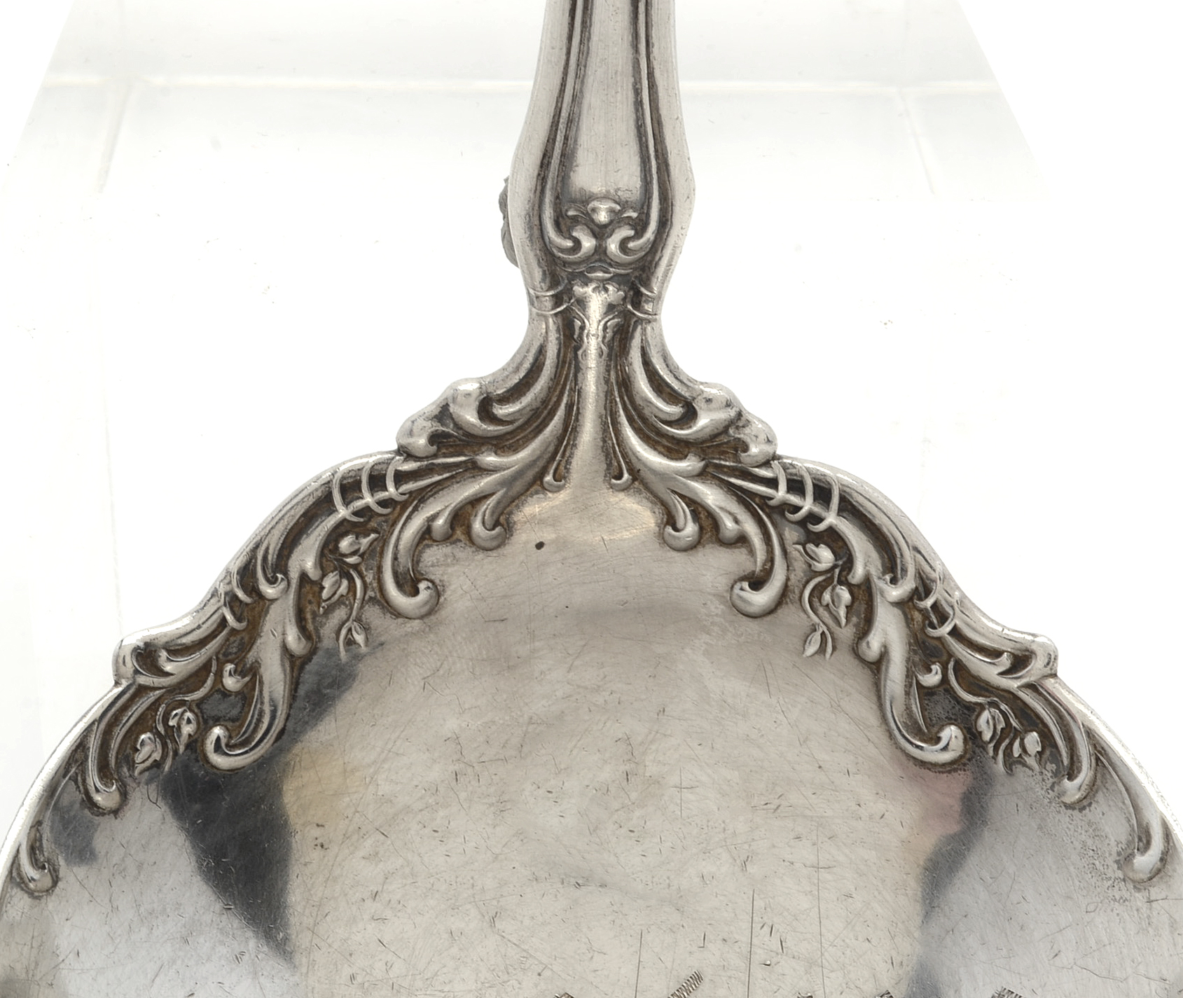 R. Wallace & Sons Manufacturing Company Holiday Sterling Silver Punch Ladle