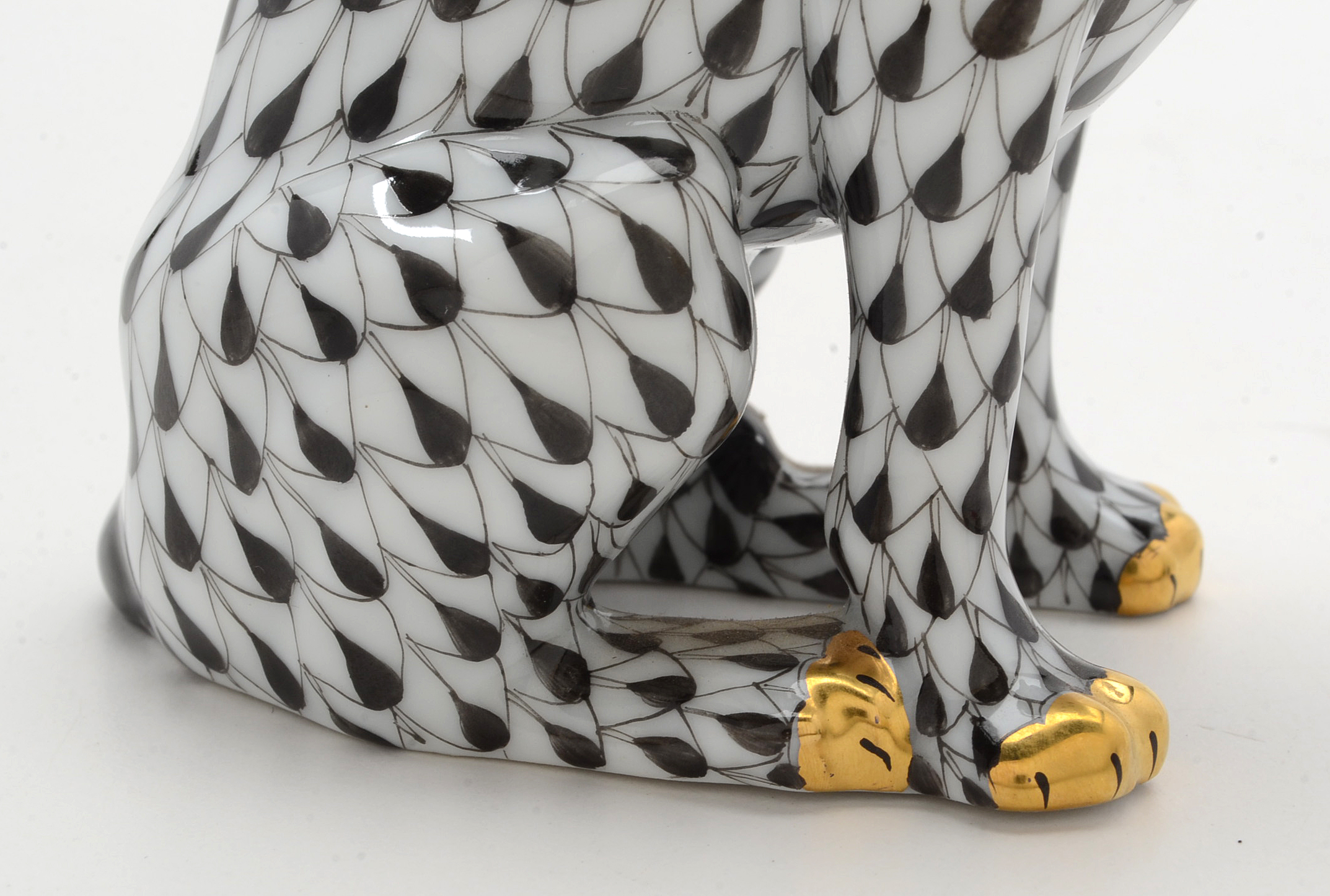 Herend Porcelain Dalmatian Figurine in Black Fishnet