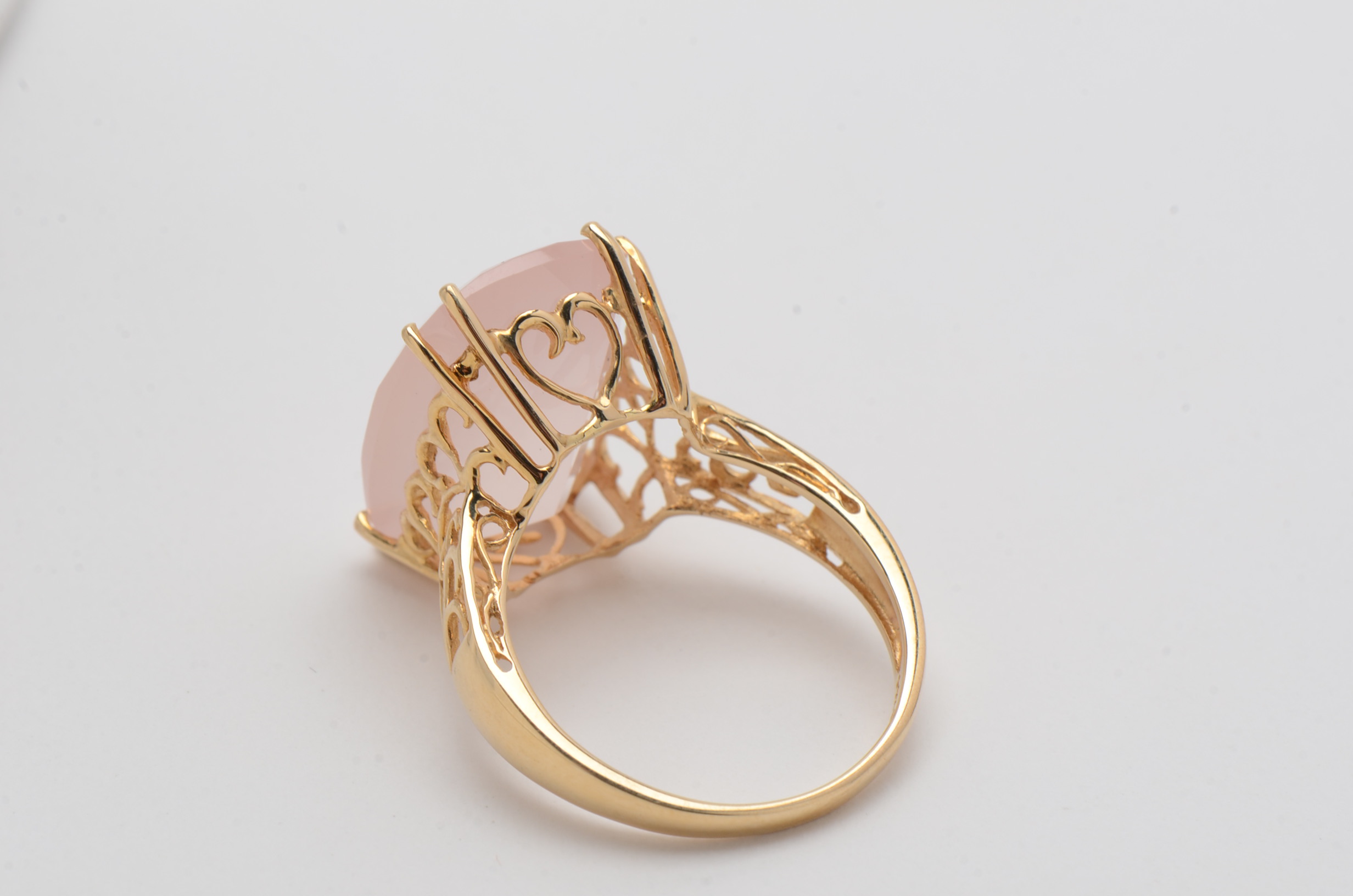 14K Yellow Gold Ring with Rectangular Checkerboard Rose Quartz Stone