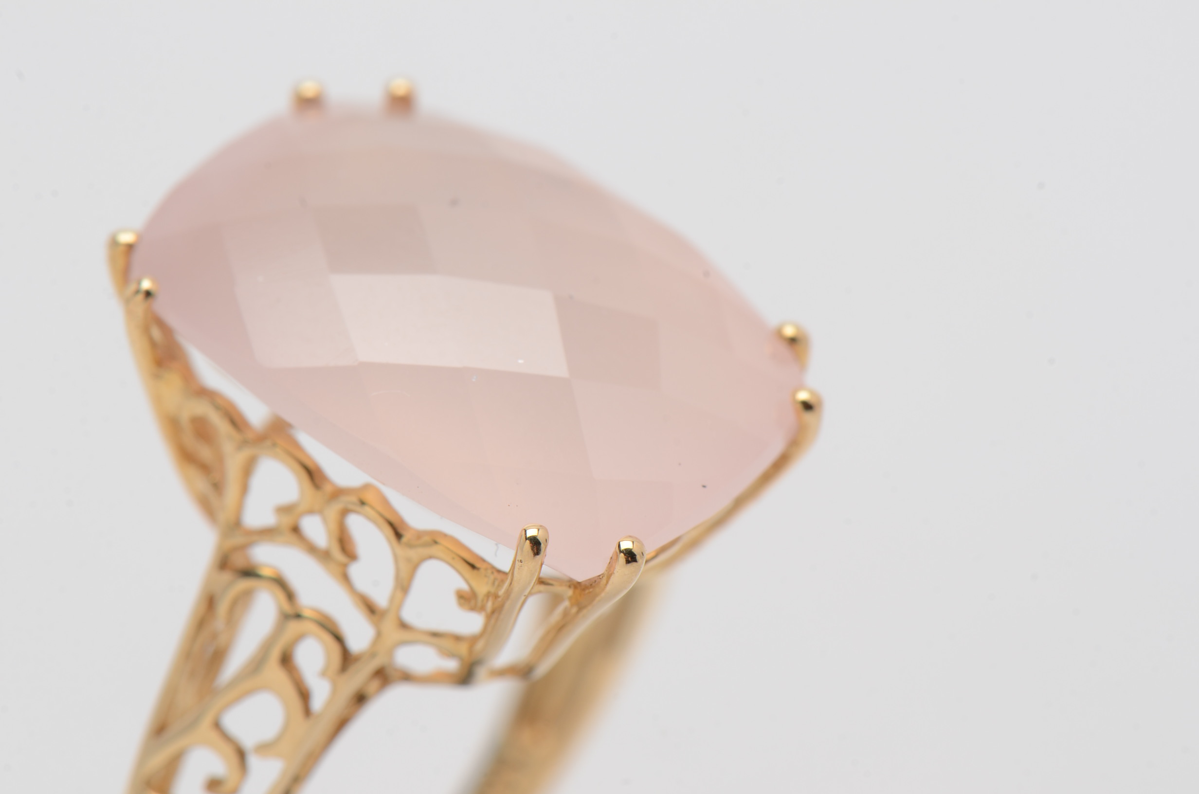 14K Yellow Gold Ring with Rectangular Checkerboard Rose Quartz Stone