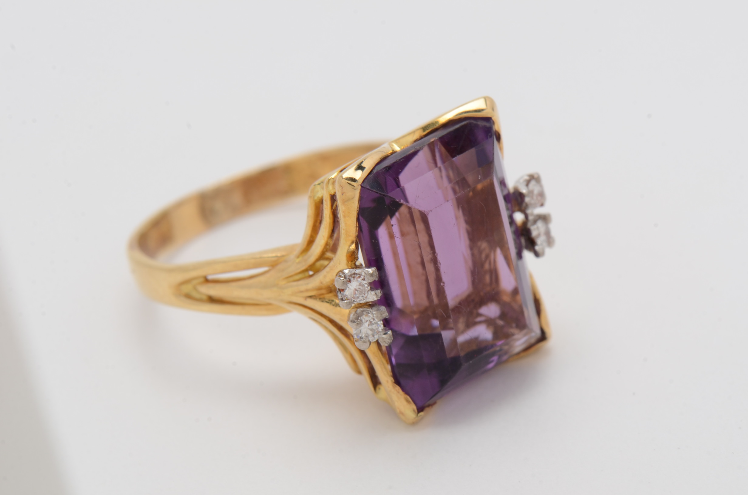18K Yellow Gold Prong Set Amethyst and Diamond Ring