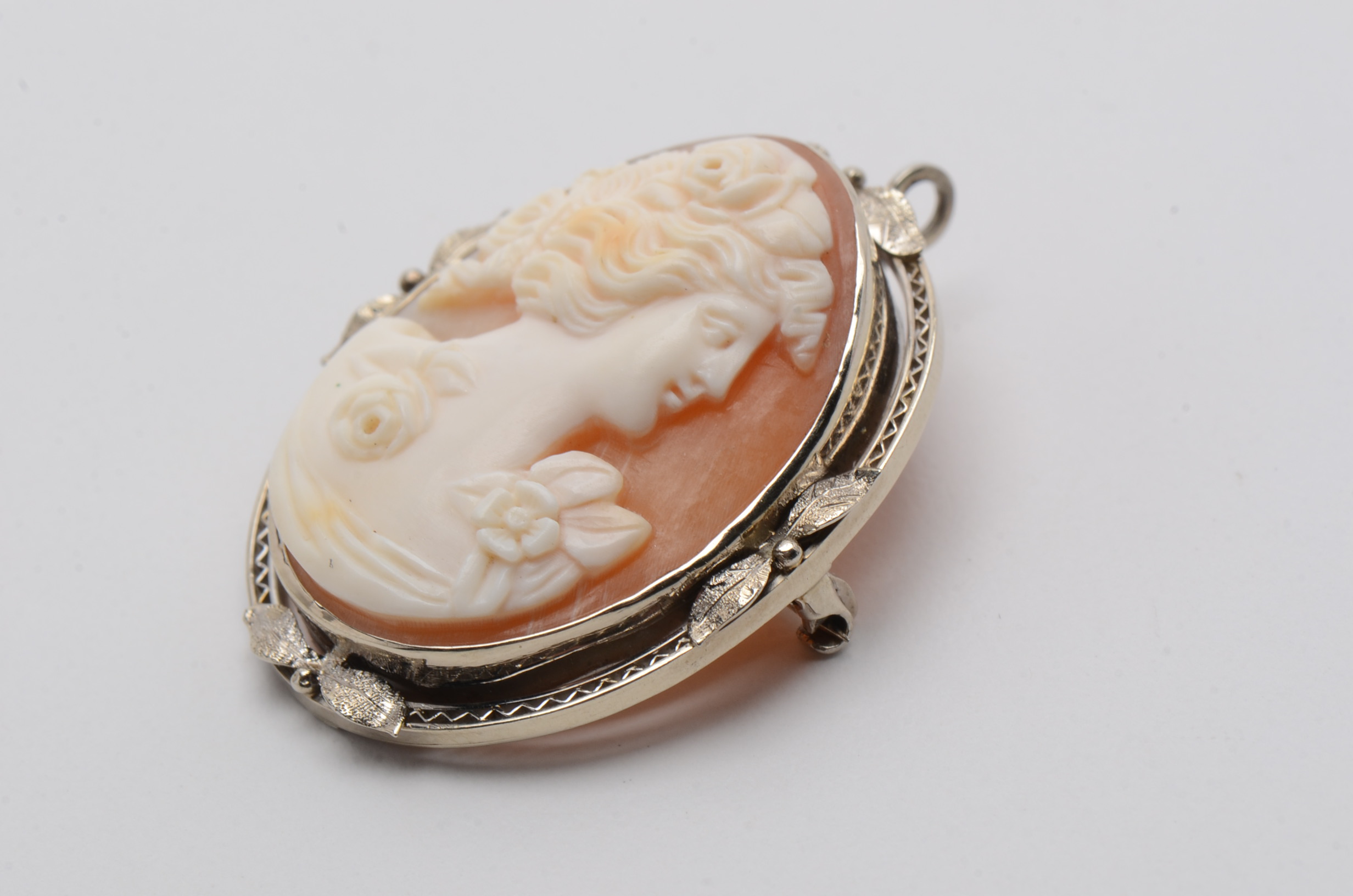 Vintage 14K White Gold Filigree and Carved Shell Cameo Converter Pendant Brooch