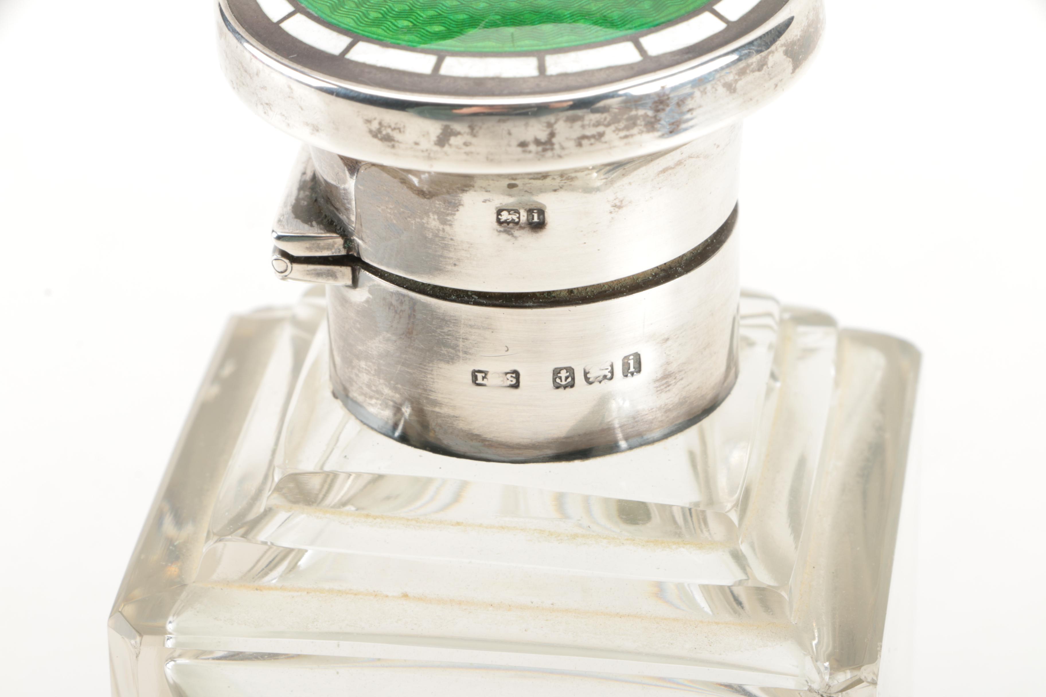 1908 Levi & Salaman Birmingham Sterling Silver and Glass Scent Bottle