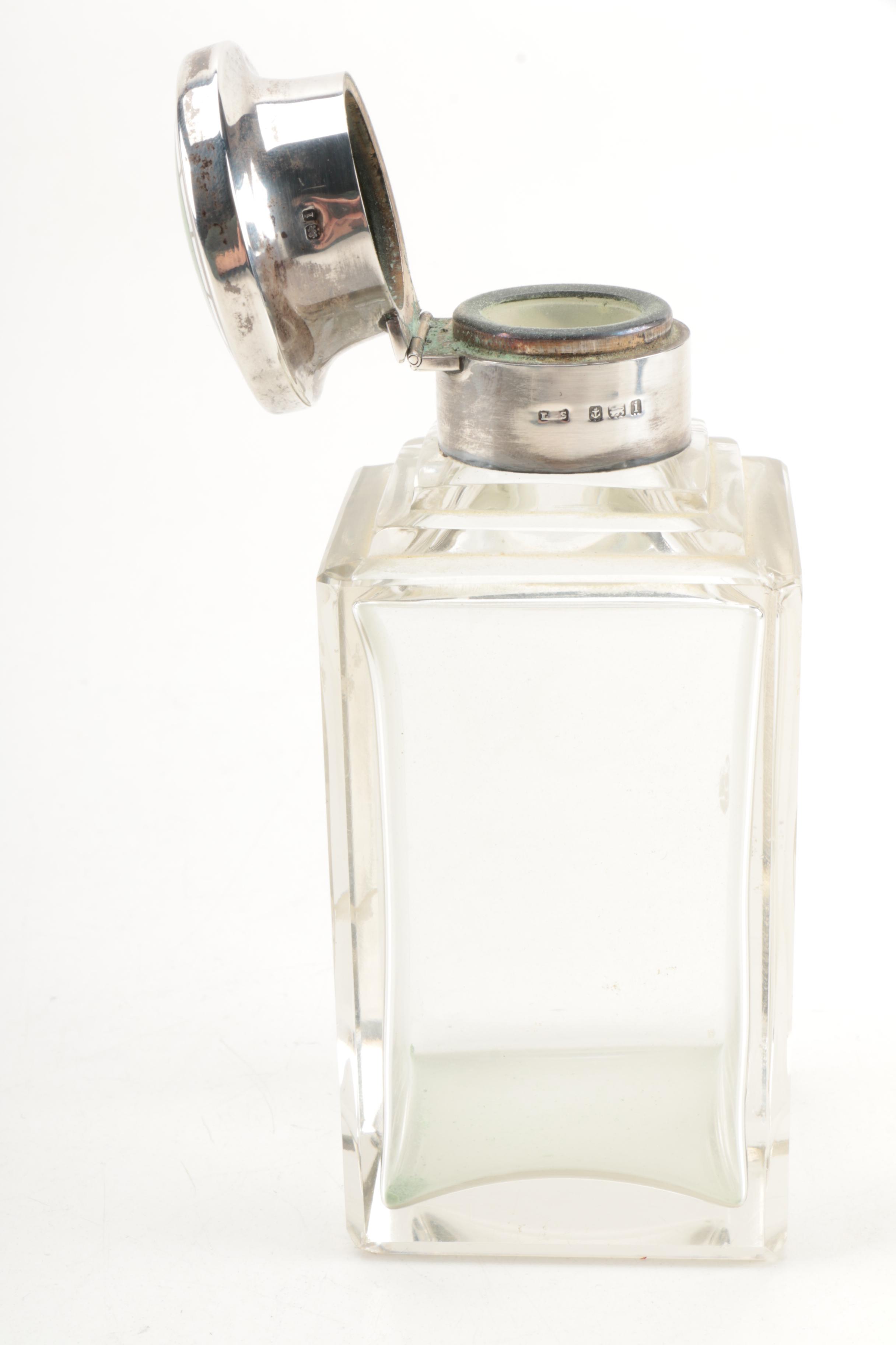1908 Levi & Salaman Birmingham Sterling Silver and Glass Scent Bottle