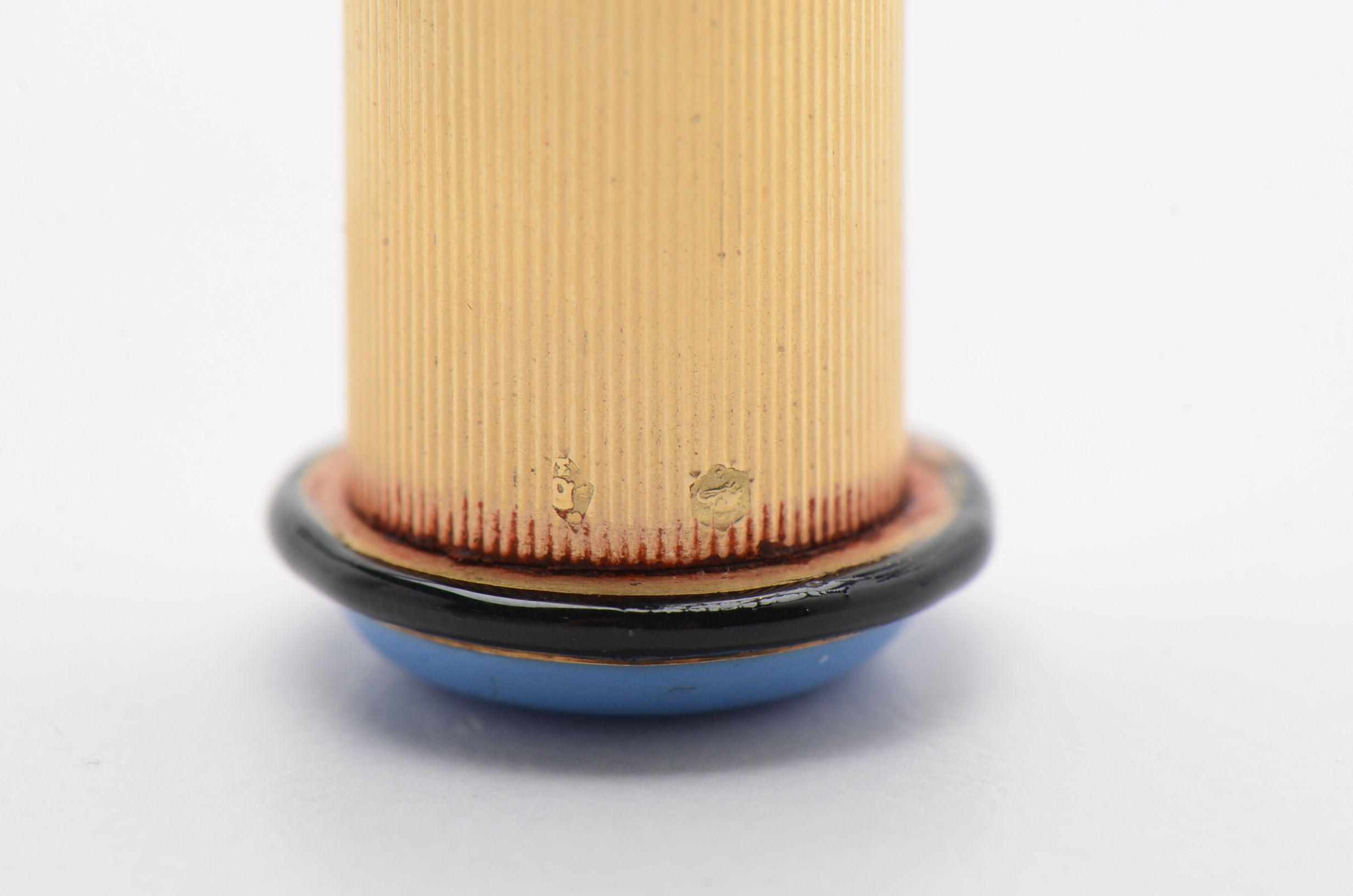 Early 20th Century 18K Yellow Gold Enameled Lipstick Tube from France