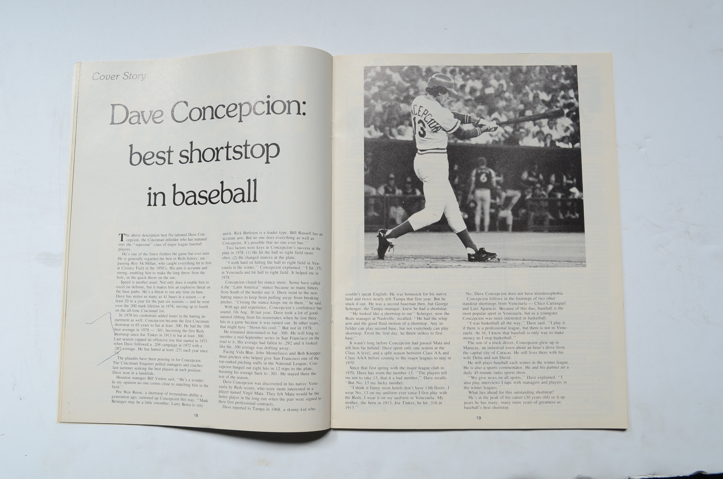 Vintage Cincinnati Reds Yearbook Magazines and Scorebooks