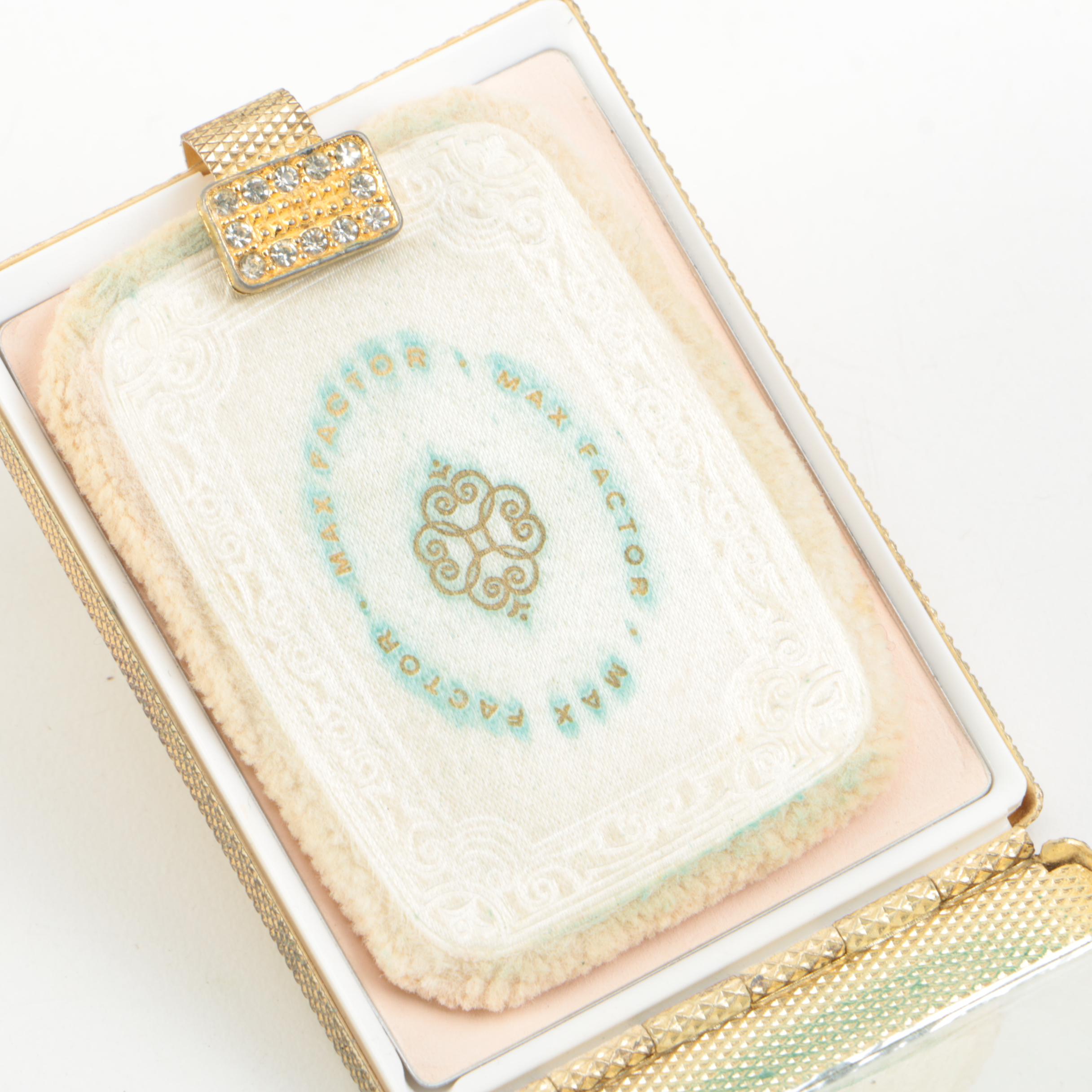 Vintage Compacts and Accessories