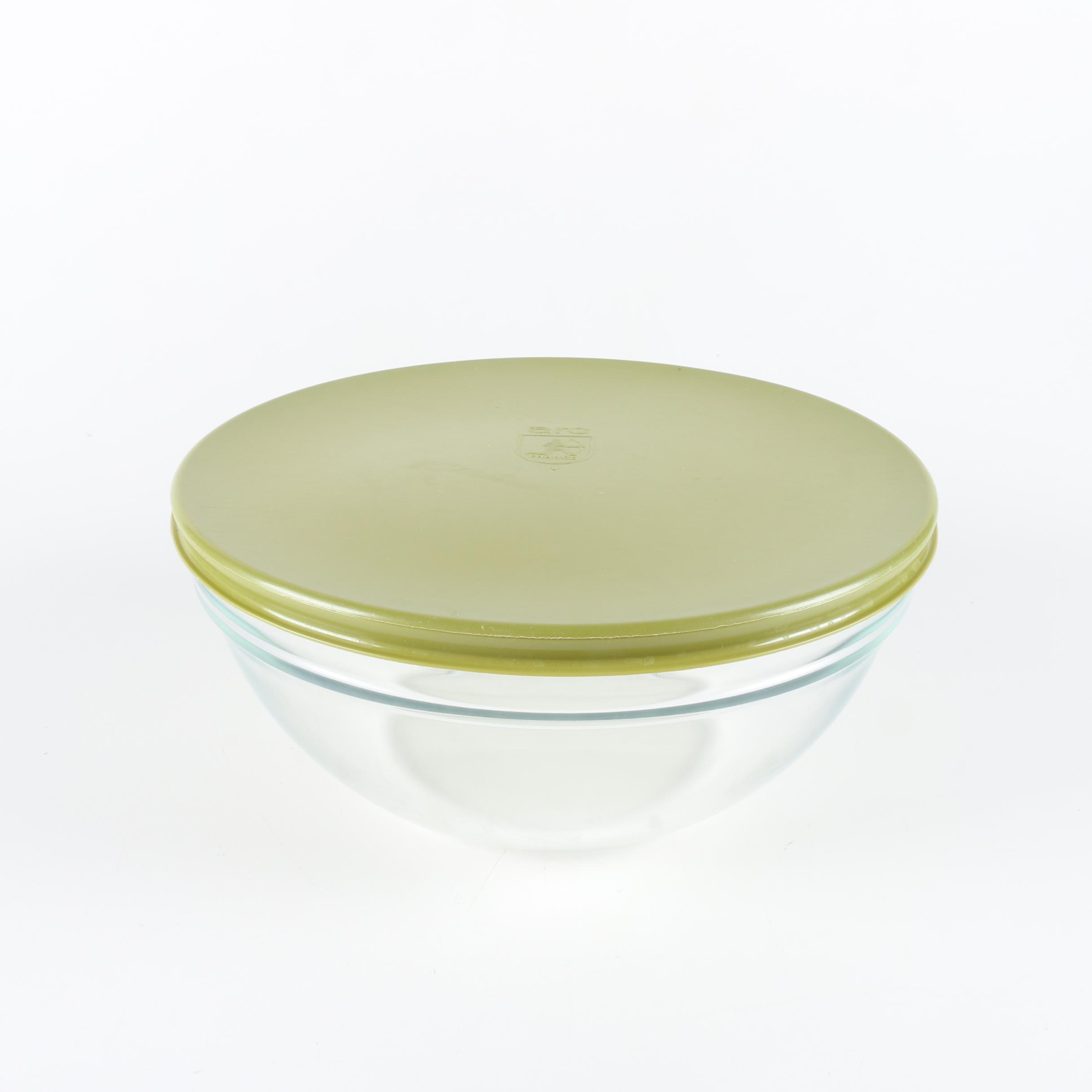 Assortment of Arc Glass Bowls with Plastic Lids