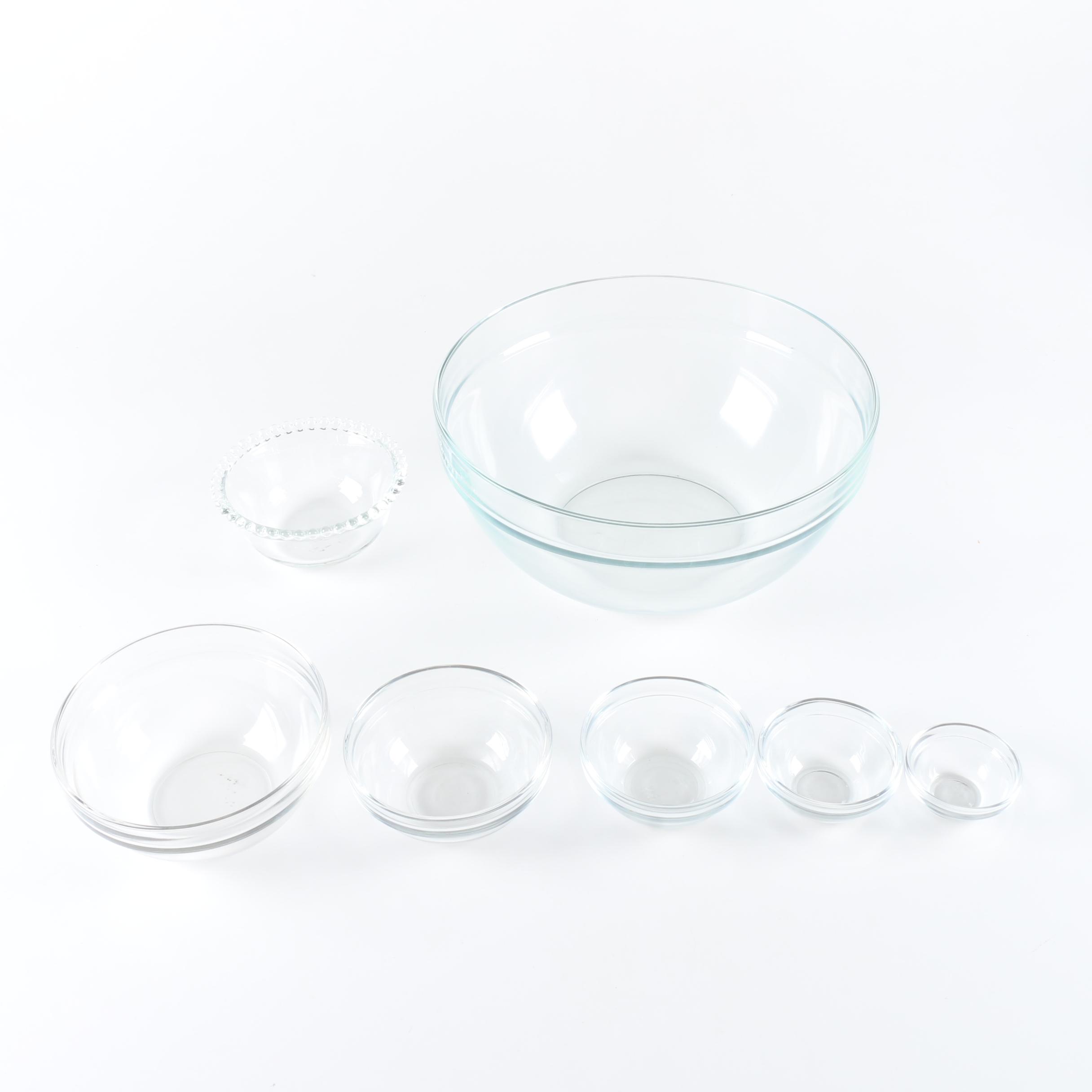 Assortment of Arc Glass Bowls with Plastic Lids
