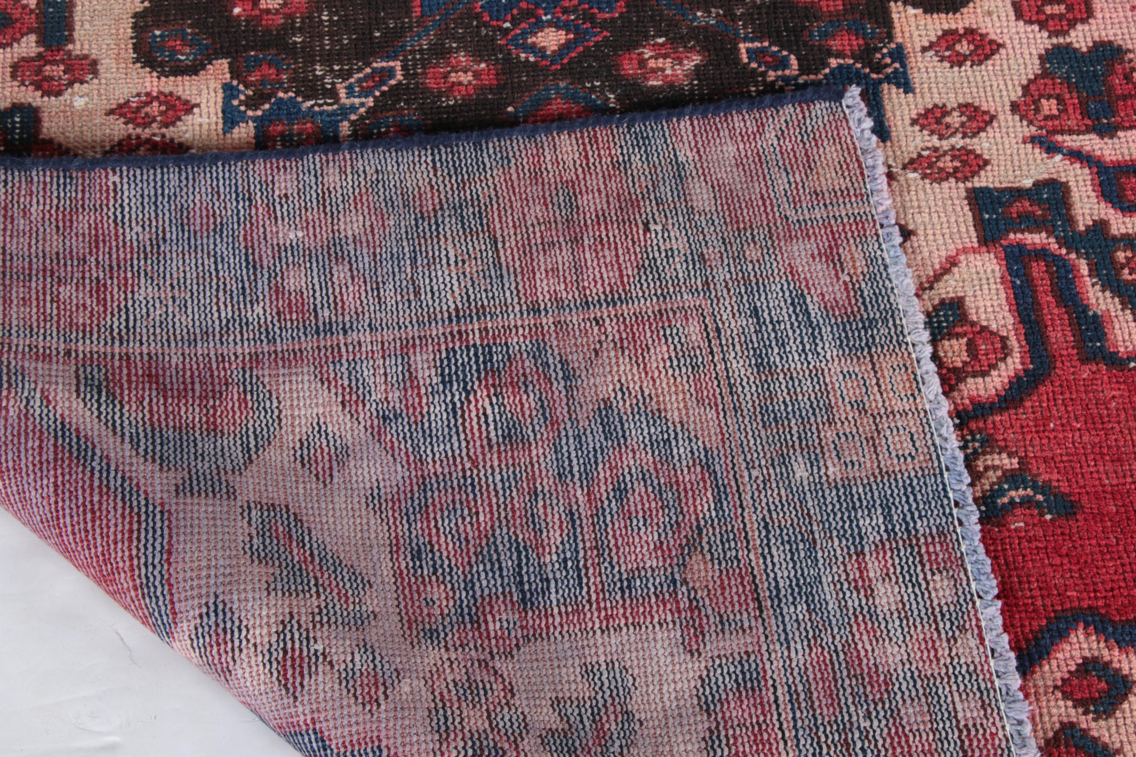 Handwoven Pakistani Oushak Wool Accent Rug