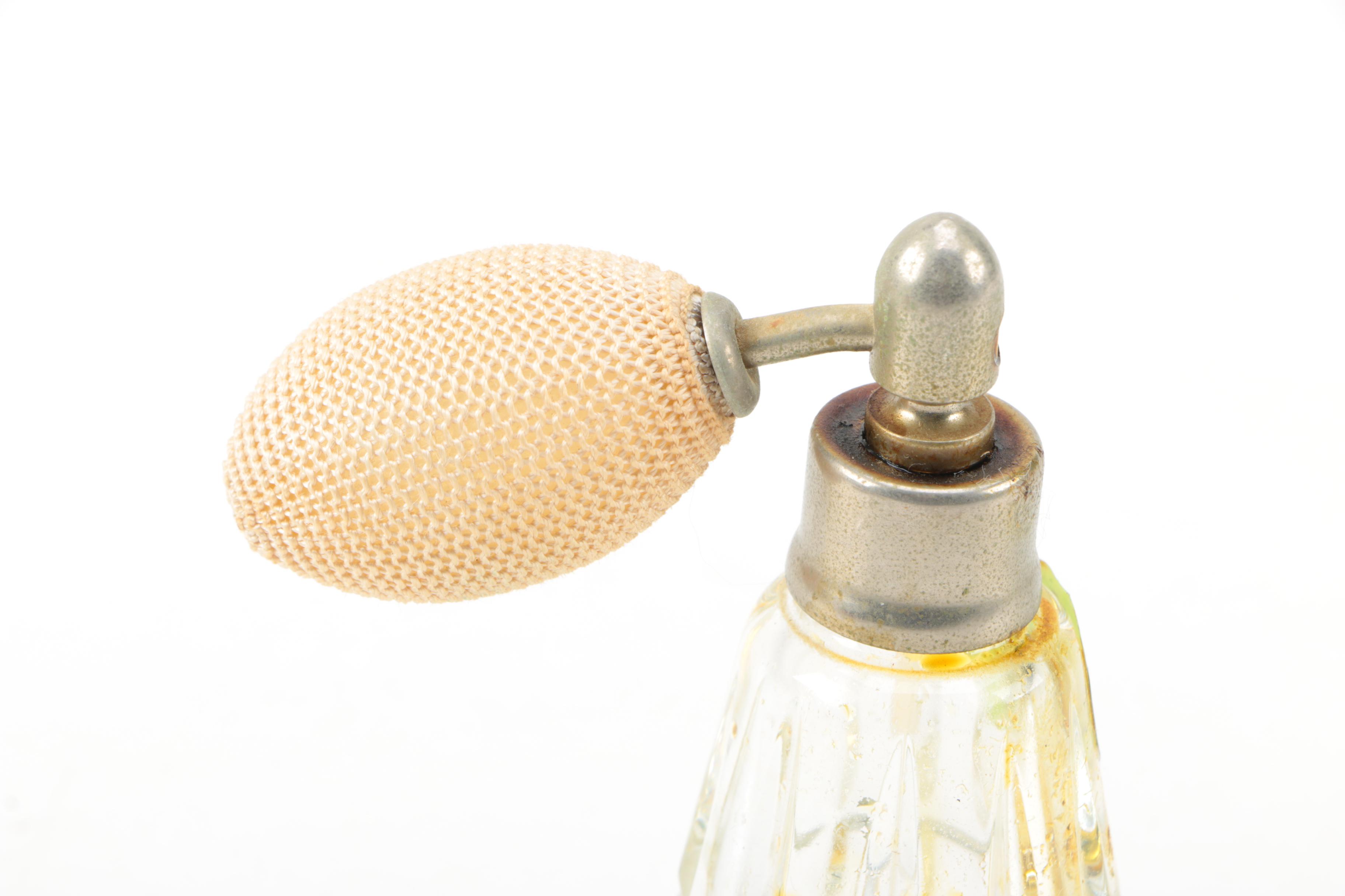 Assorted Vintage Vanity Accessories