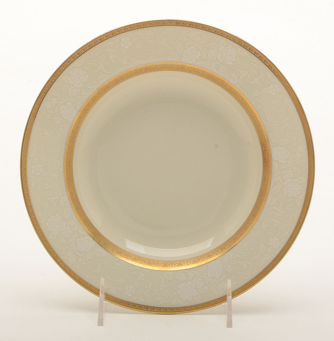 Mikasa "Antique Lace" China Set