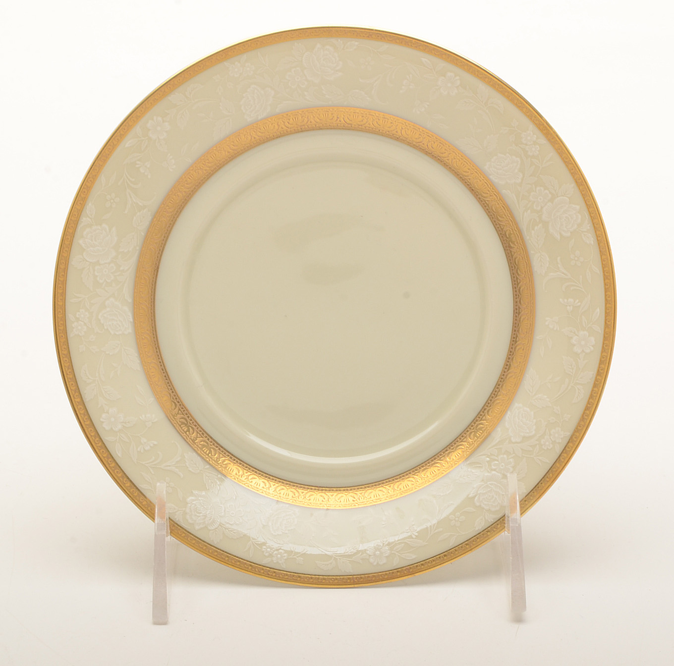 Mikasa "Antique Lace" China Set