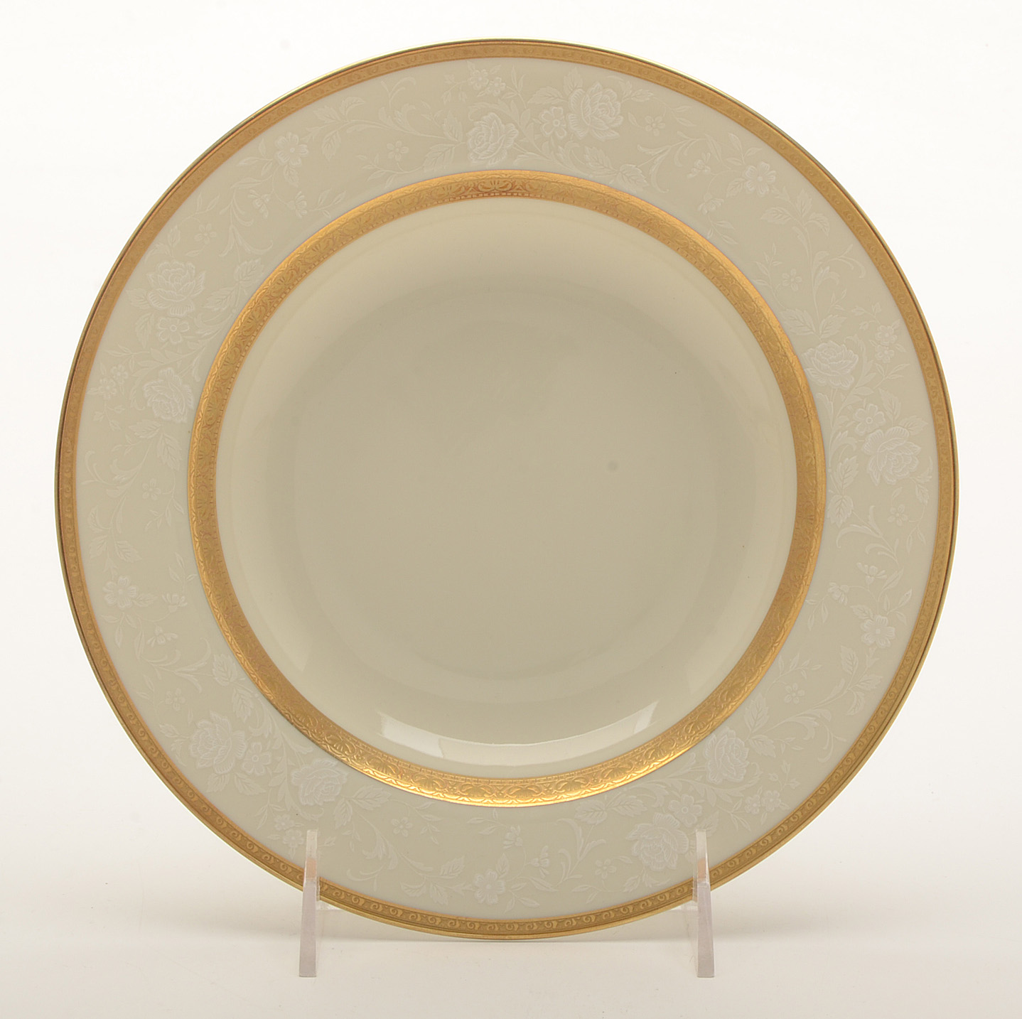 Mikasa "Antique Lace" China Set