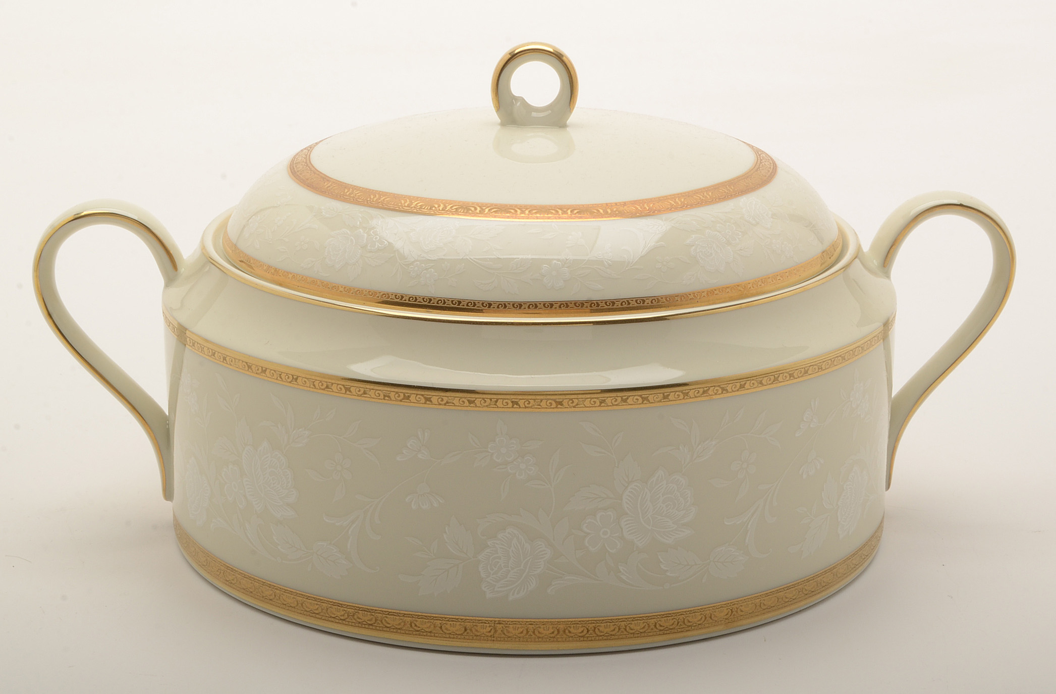 Mikasa "Antique Lace" China Set