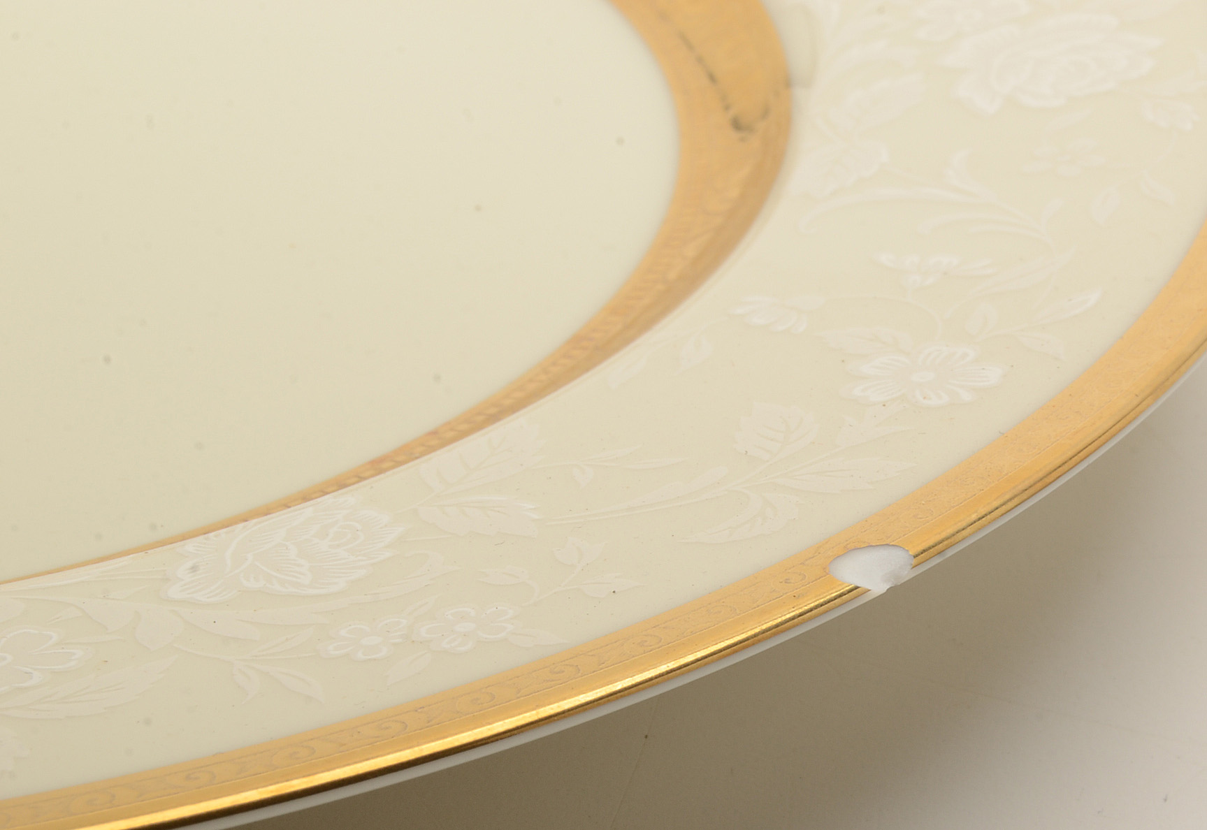 Mikasa "Antique Lace" China Set