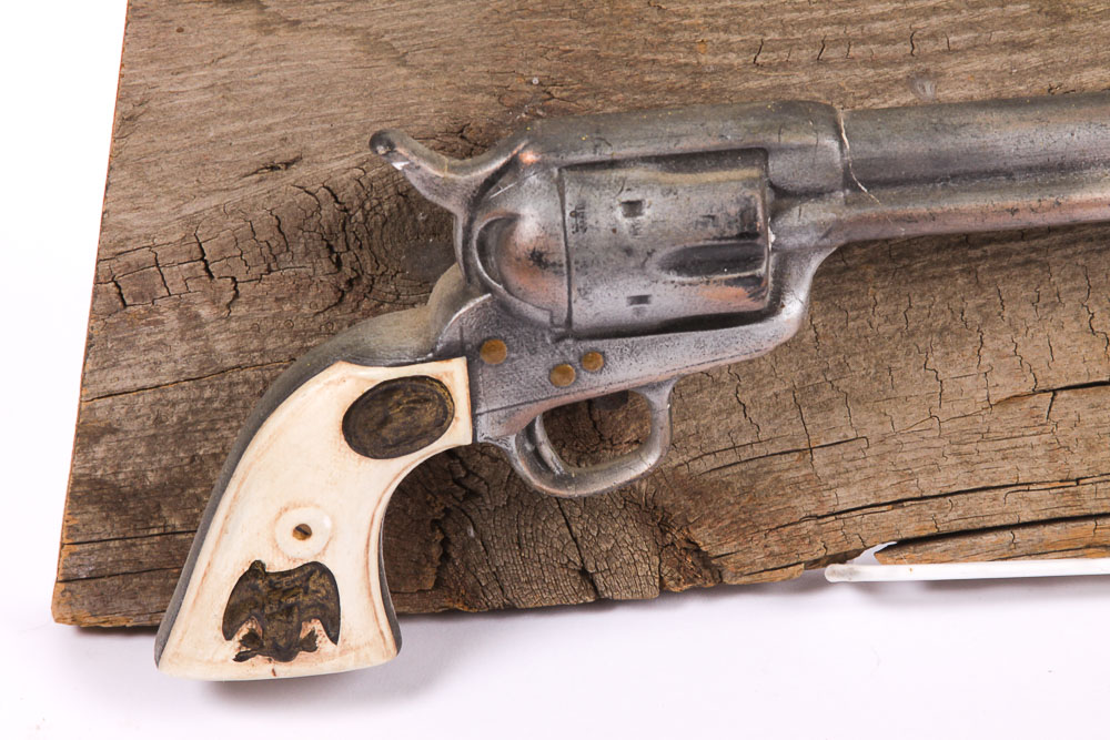 Faux Antique Revolver Wall Display Pieces