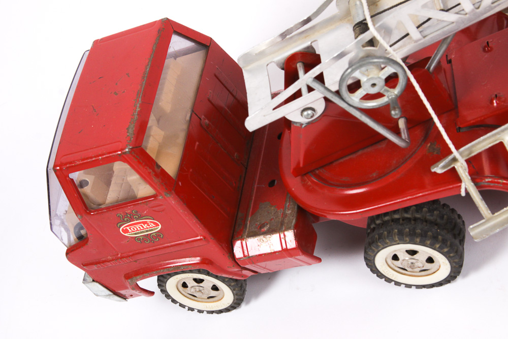 Pair of Metal Tonka Trucks