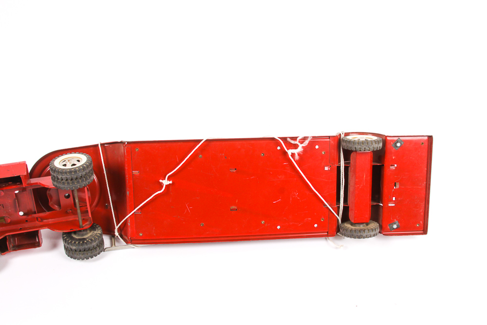 Pair of Metal Tonka Trucks