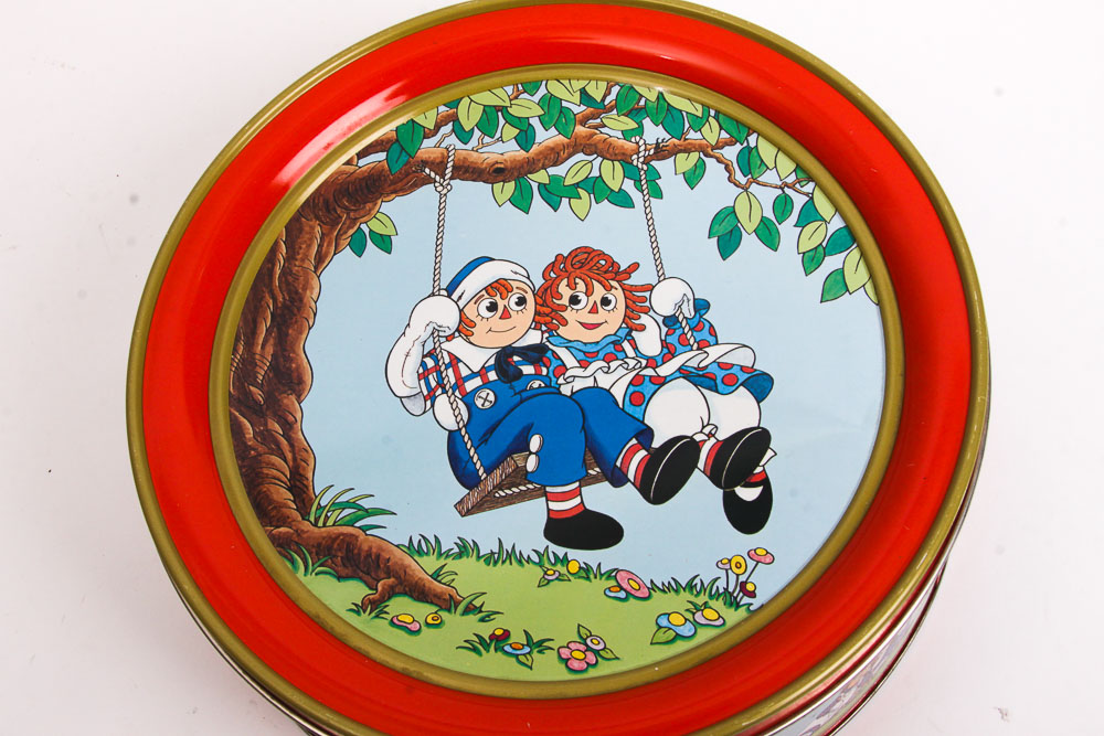 Vintage Raggedy Ann Books and Merchandise