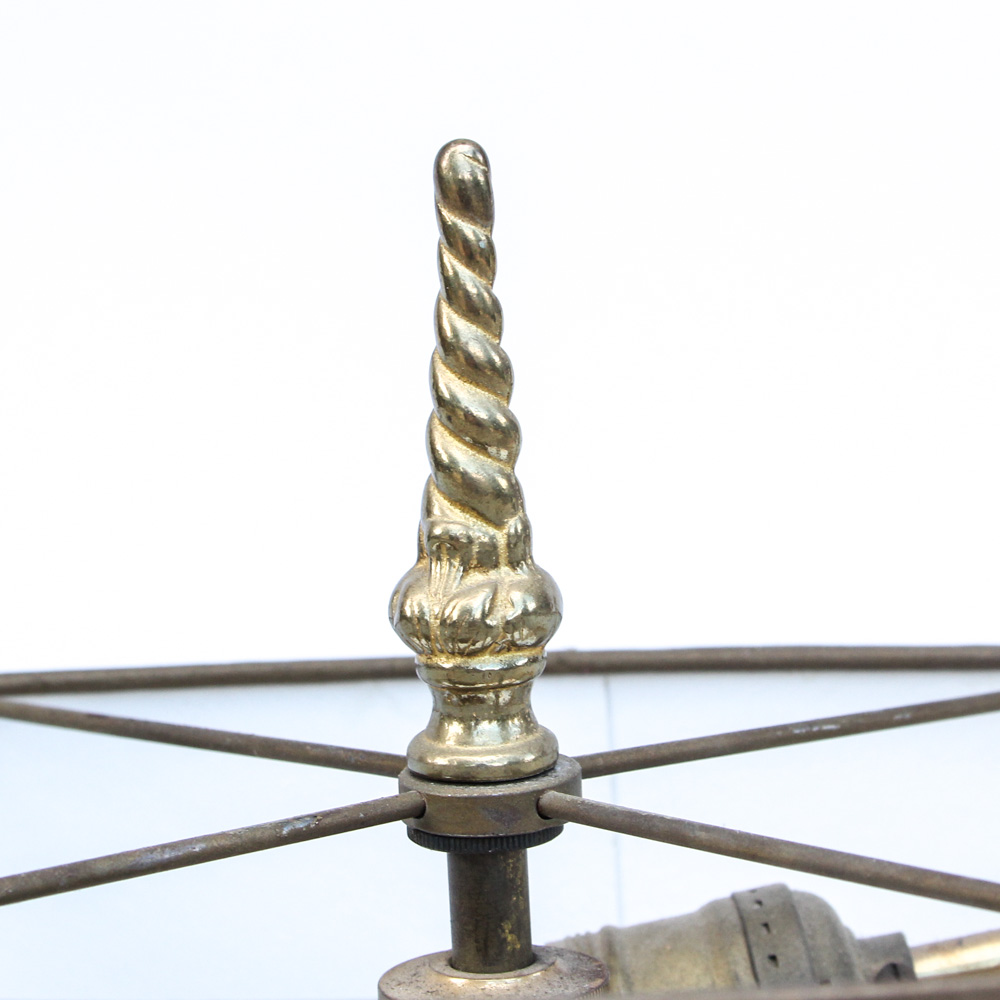 Vintage Brass Vasiform Table Lamp