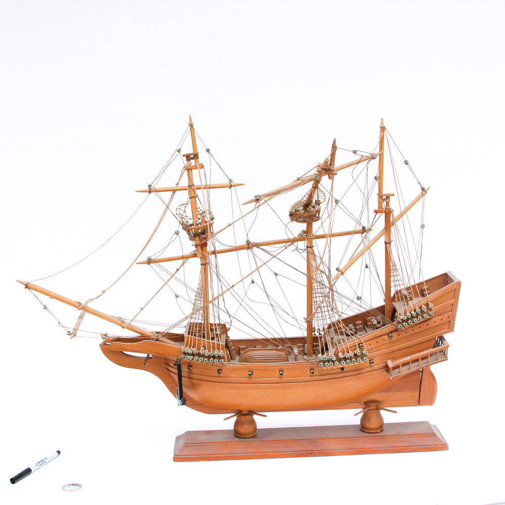 Golden Hinde Model Ship