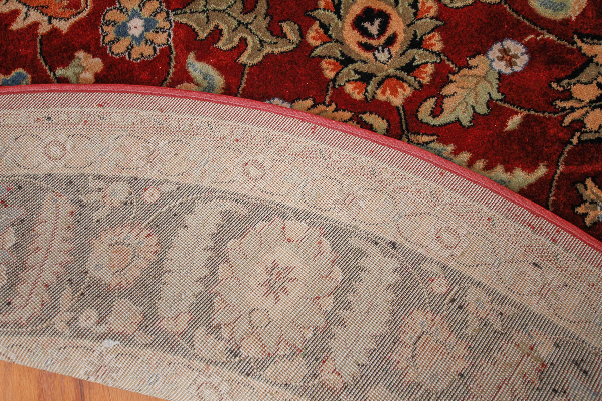 Power-Loomed Belgian Karastan "Palazzo Verona" Round Area Rug