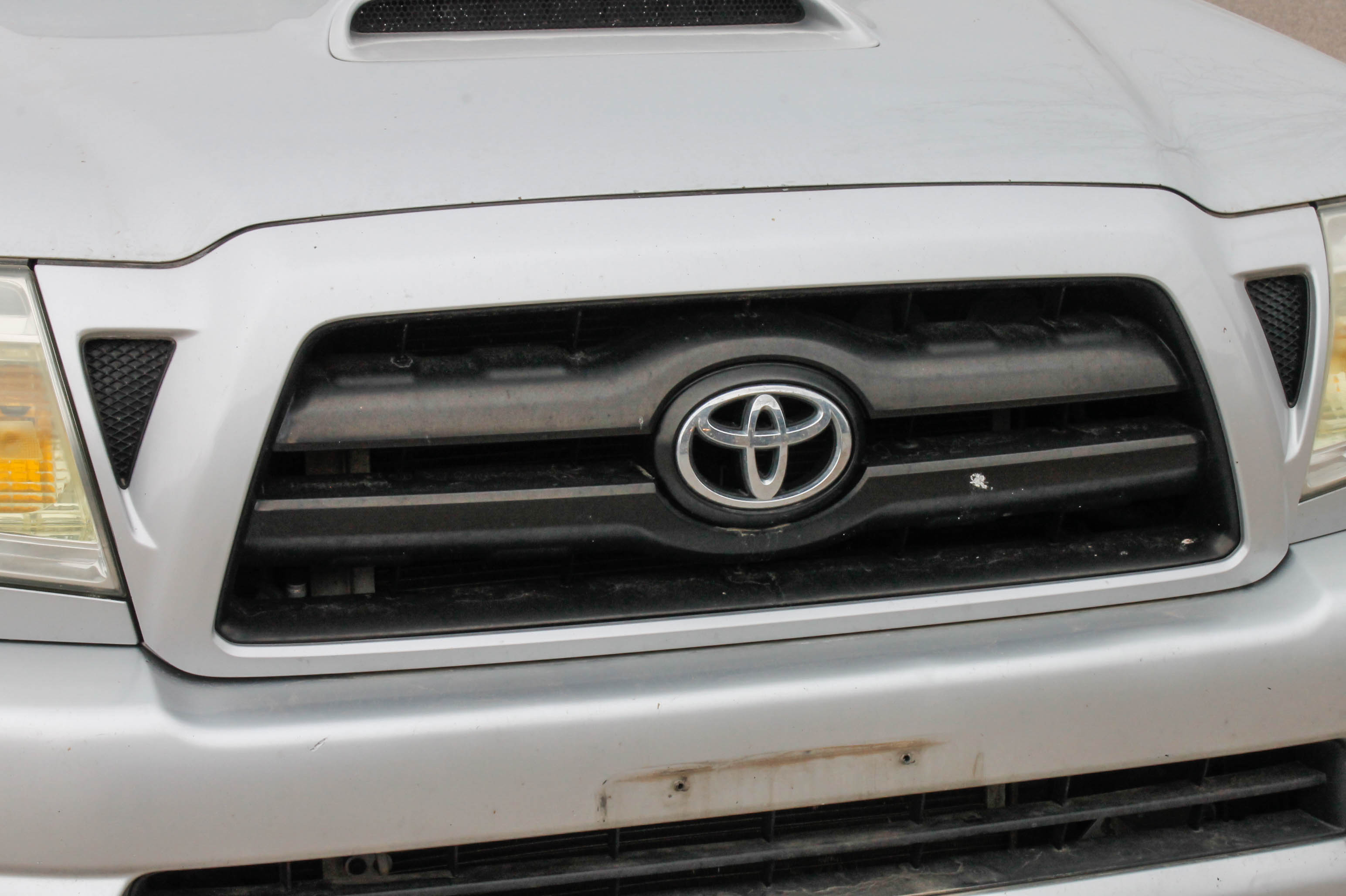 2006 Toyota Tacoma Pickup Truck