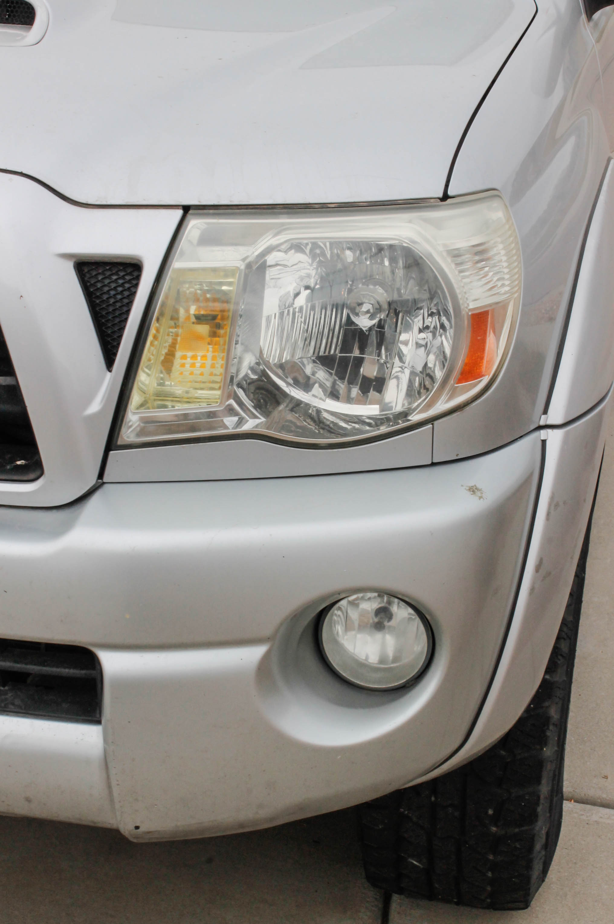 2006 Toyota Tacoma Pickup Truck