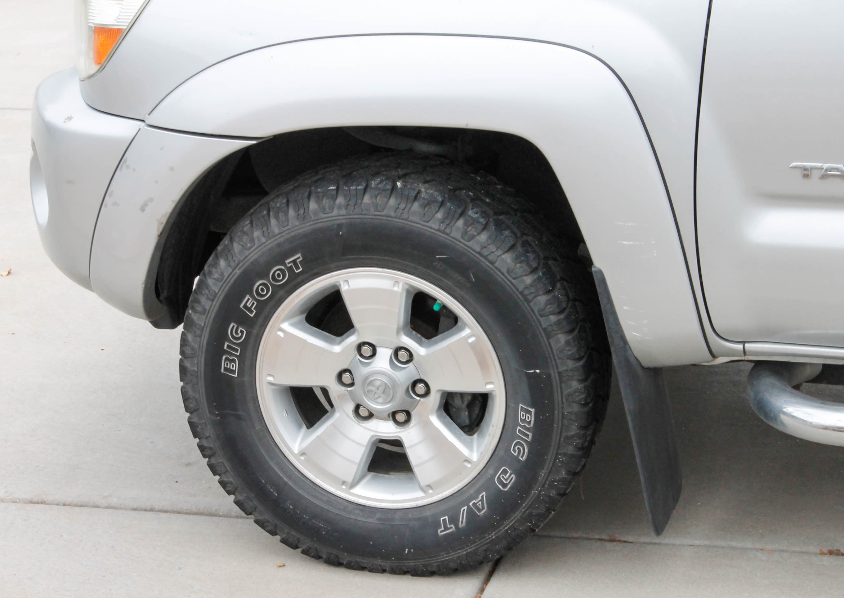 2006 Toyota Tacoma Pickup Truck