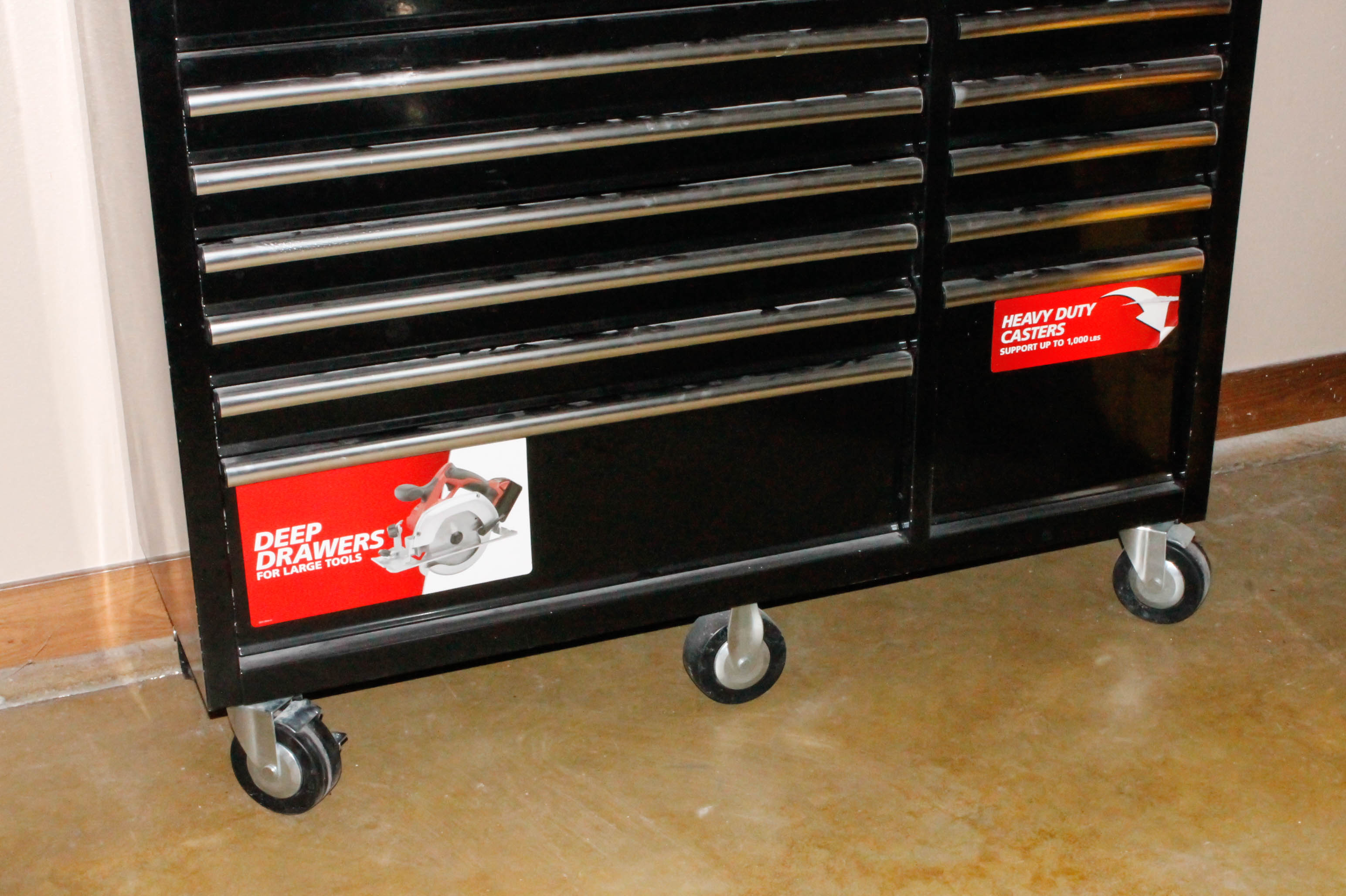 Husky Metal Rolling Tool Cabinet