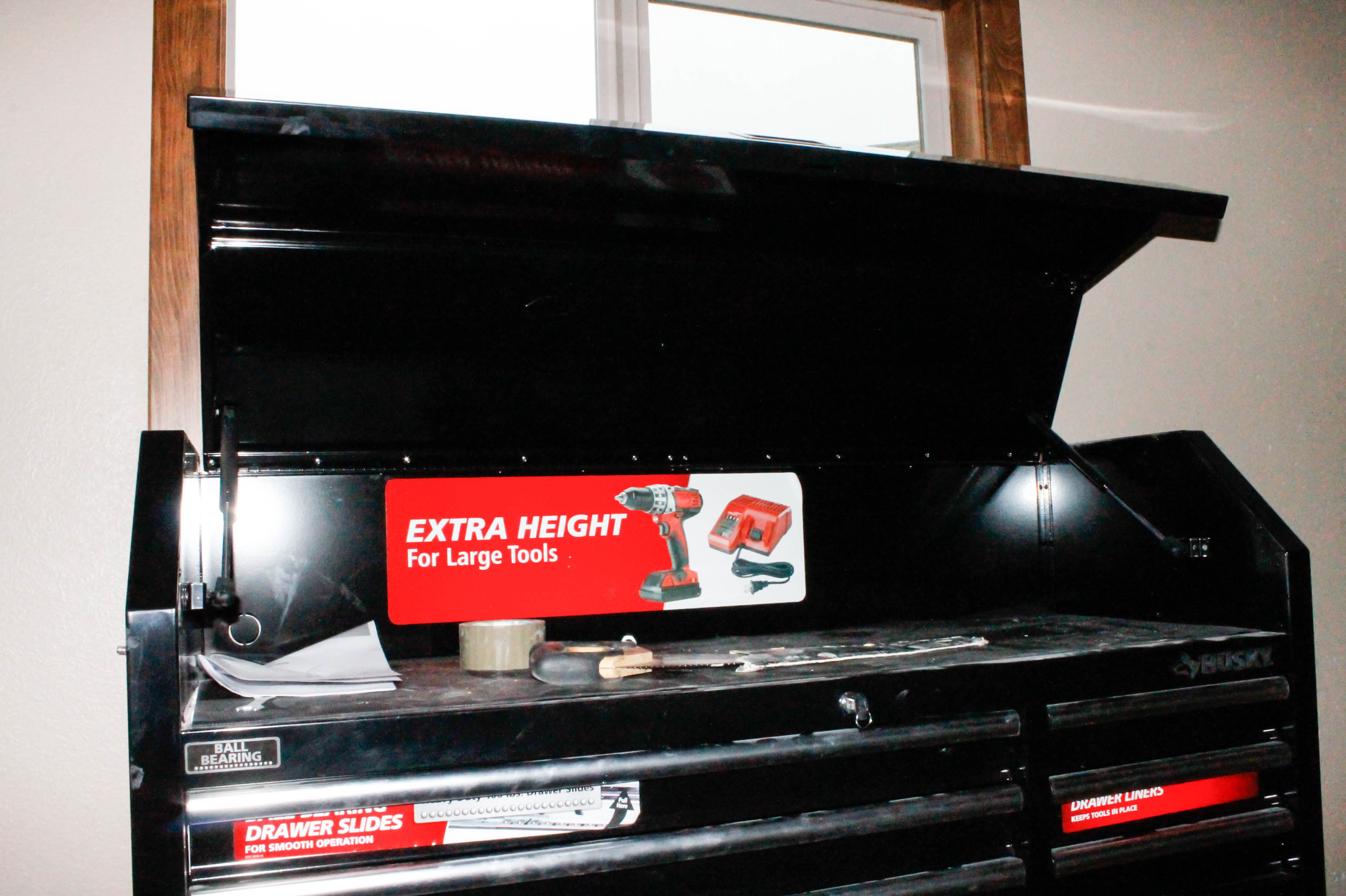 Husky Metal Rolling Tool Cabinet