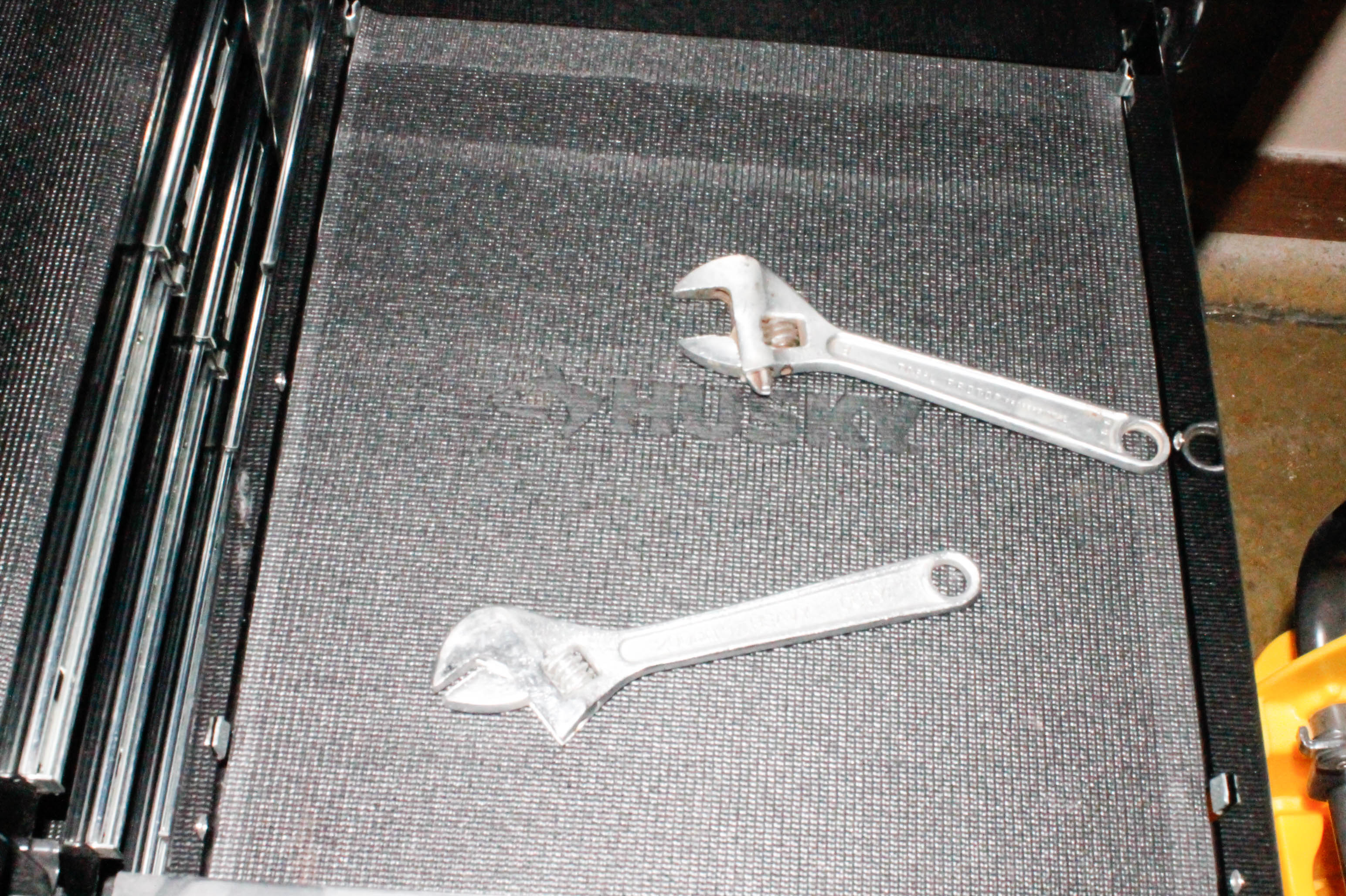 Husky Metal Rolling Tool Cabinet