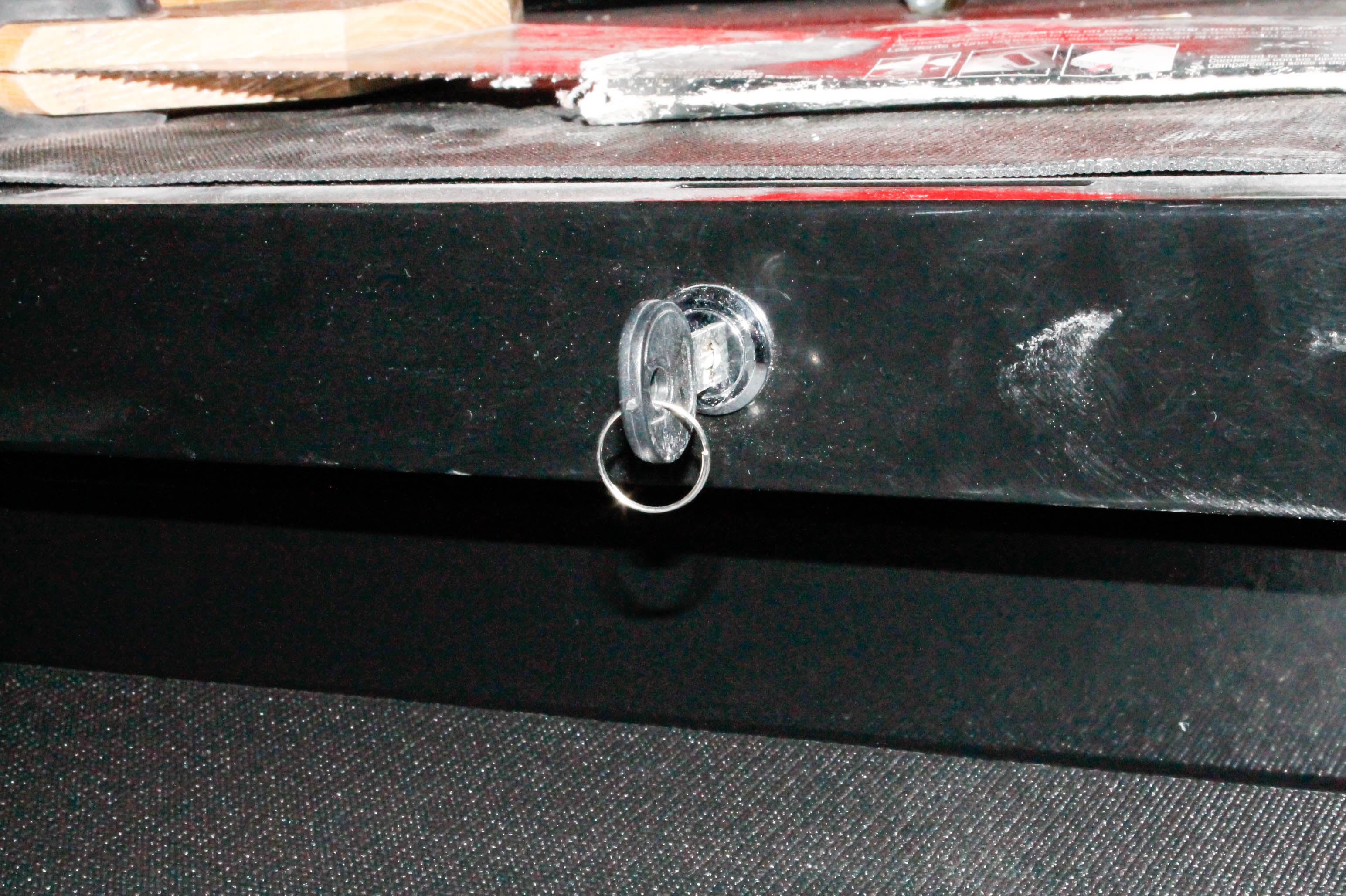 Husky Metal Rolling Tool Cabinet