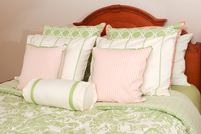 Martha Stewart Collection Queen Bedding Set
