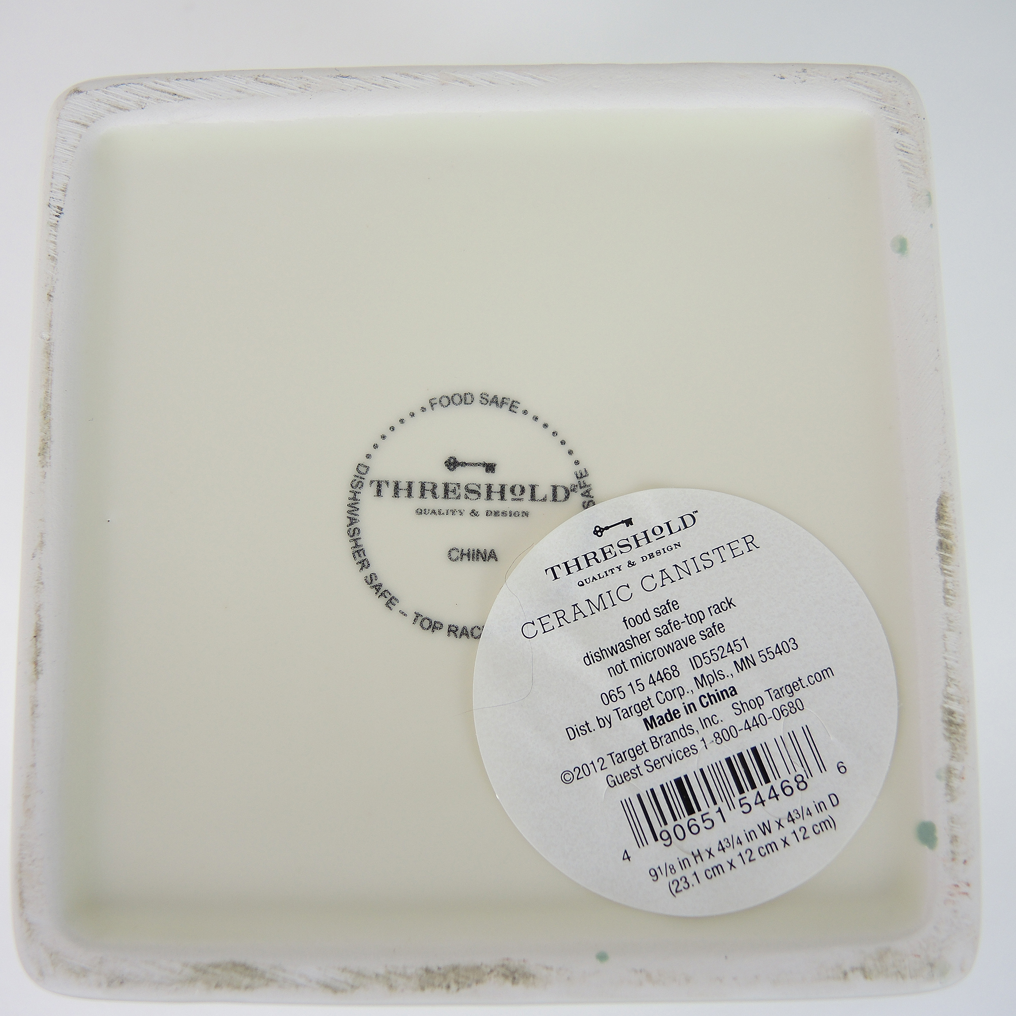 Selection of Assorted Modern Décor