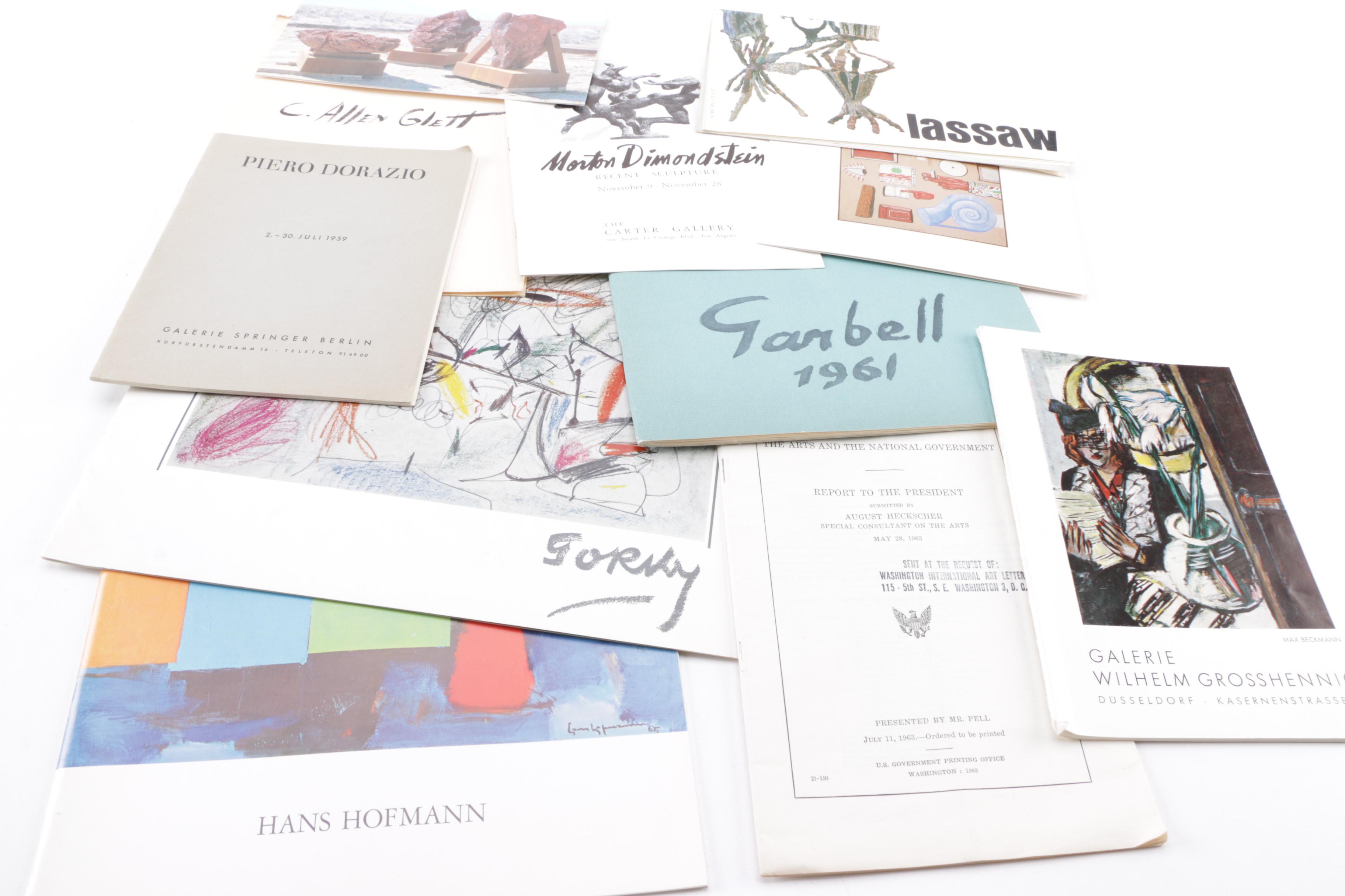 Assortment of Vintage Art Gallery Booklets