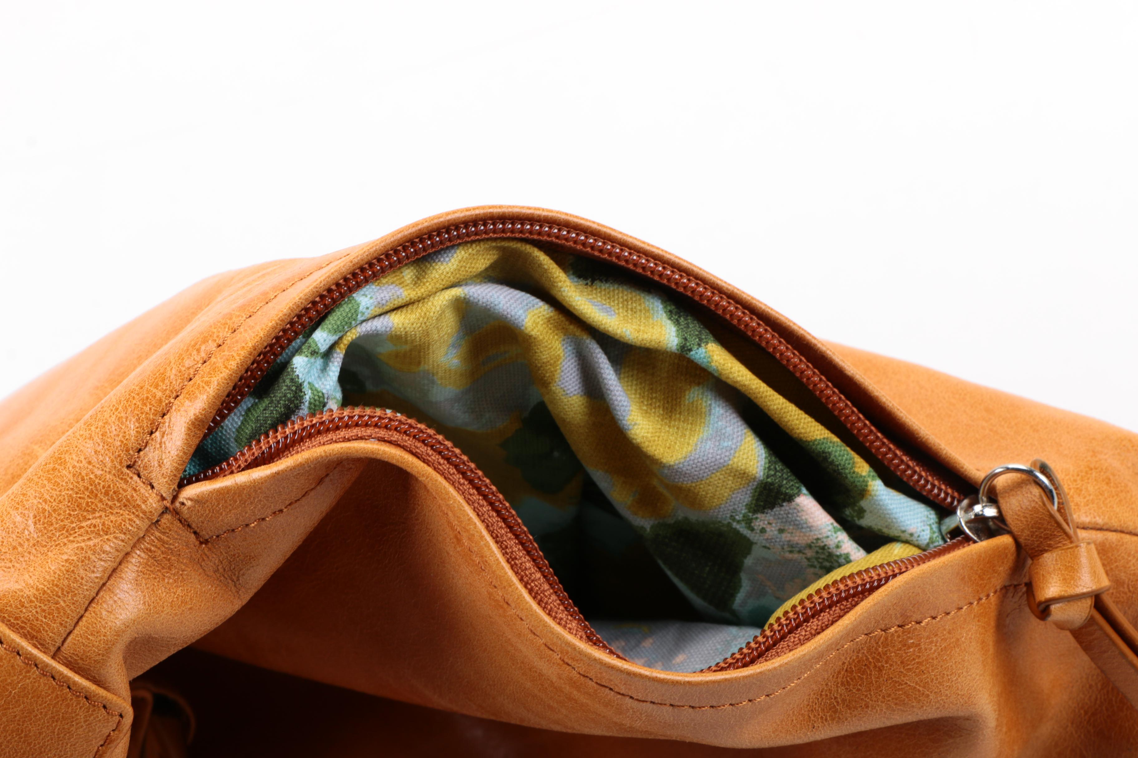 Hobo International Handbag