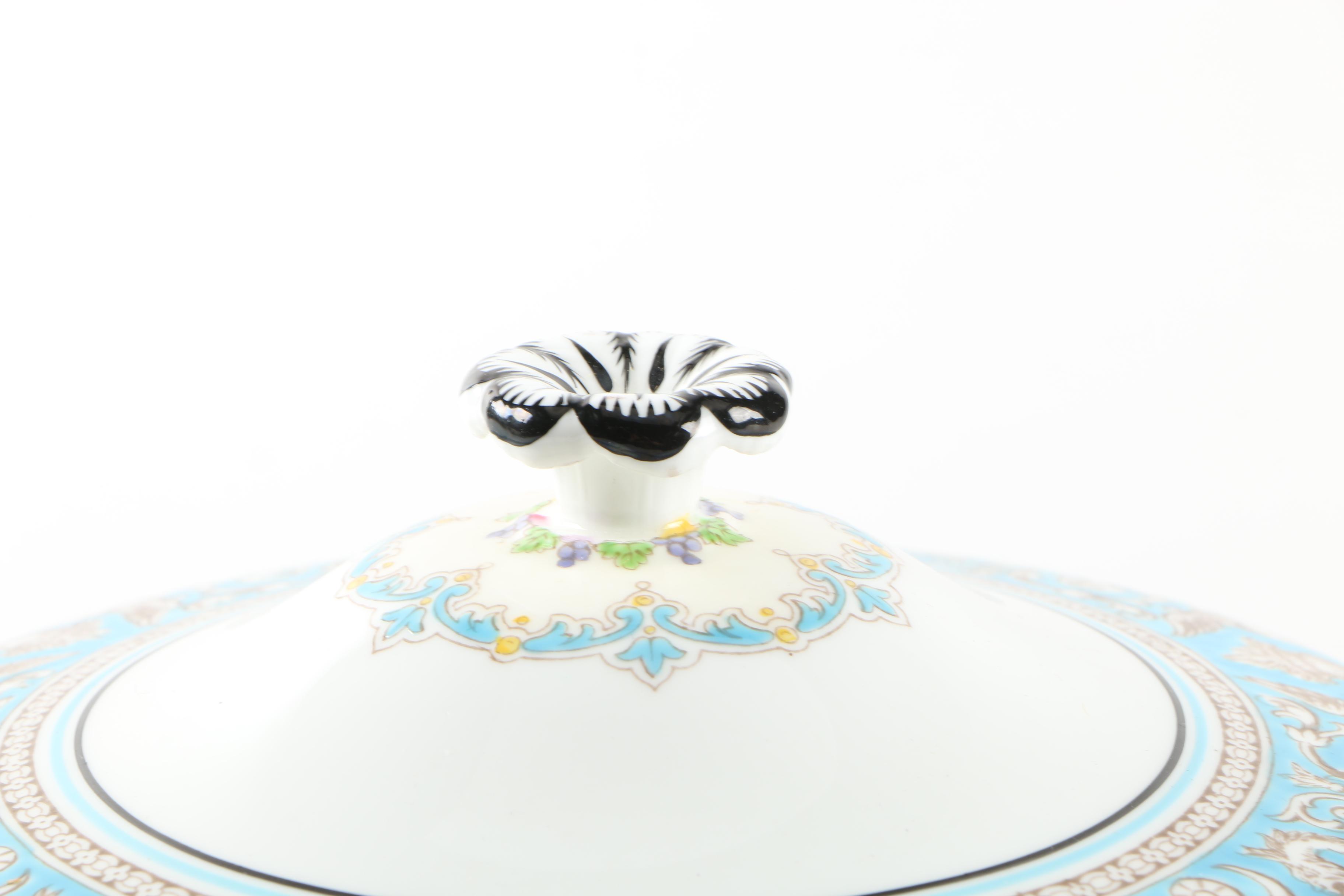 Wedgwood "Florentine Turquoise" Covered Vegetable Bowl