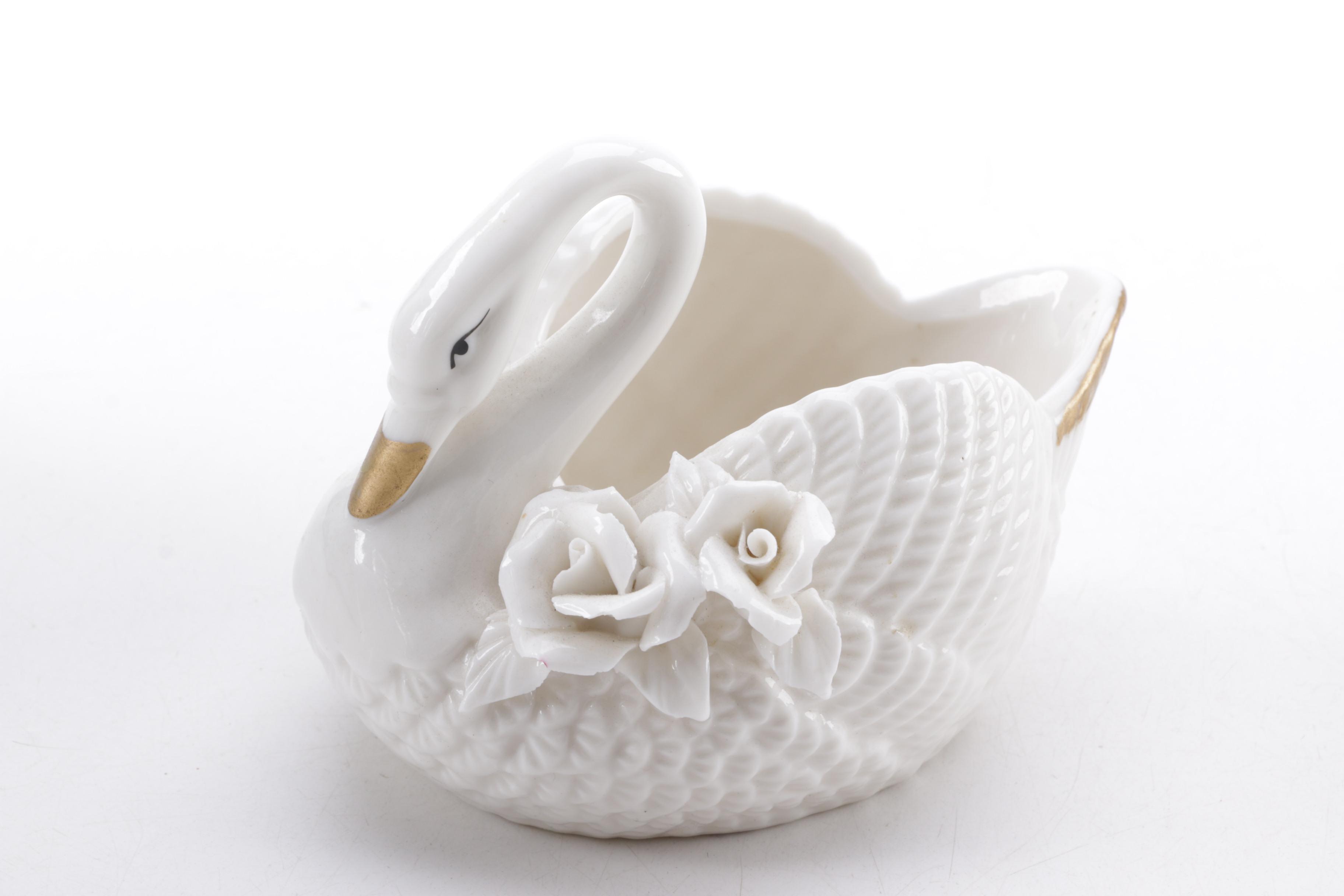 Kitchen and Bar Servers Including Bodum and Libbey